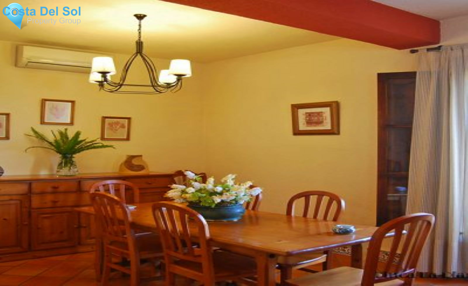 Detached Villa in Alhaurín de la Torre-1220859