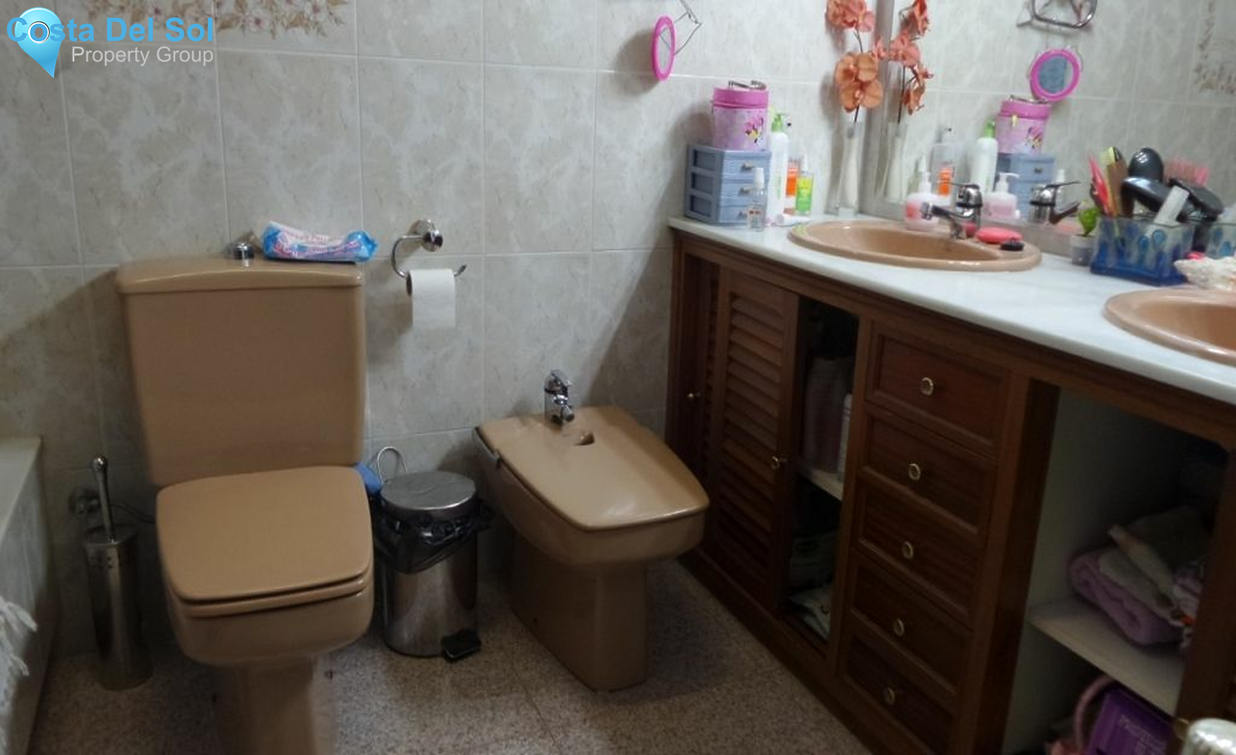 Detached Villa in Alhaurín de la Torre-1221458