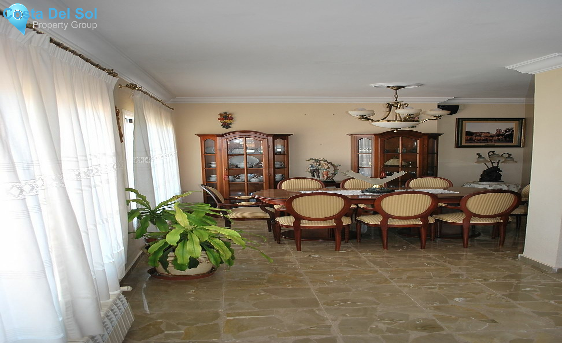 Detached Villa in Alhaurín de la Torre-1222559