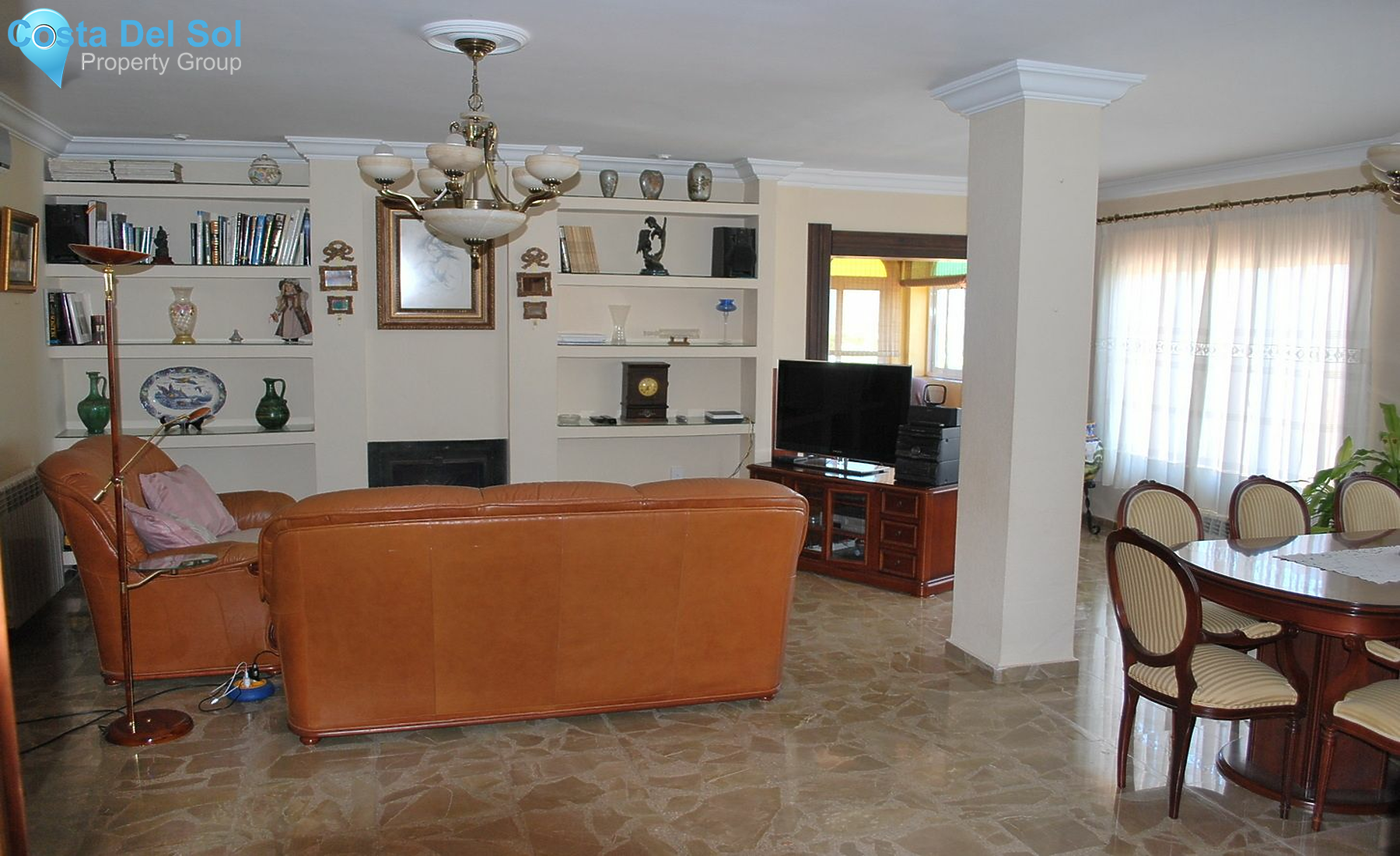 Detached Villa in Alhaurín de la Torre-1222560