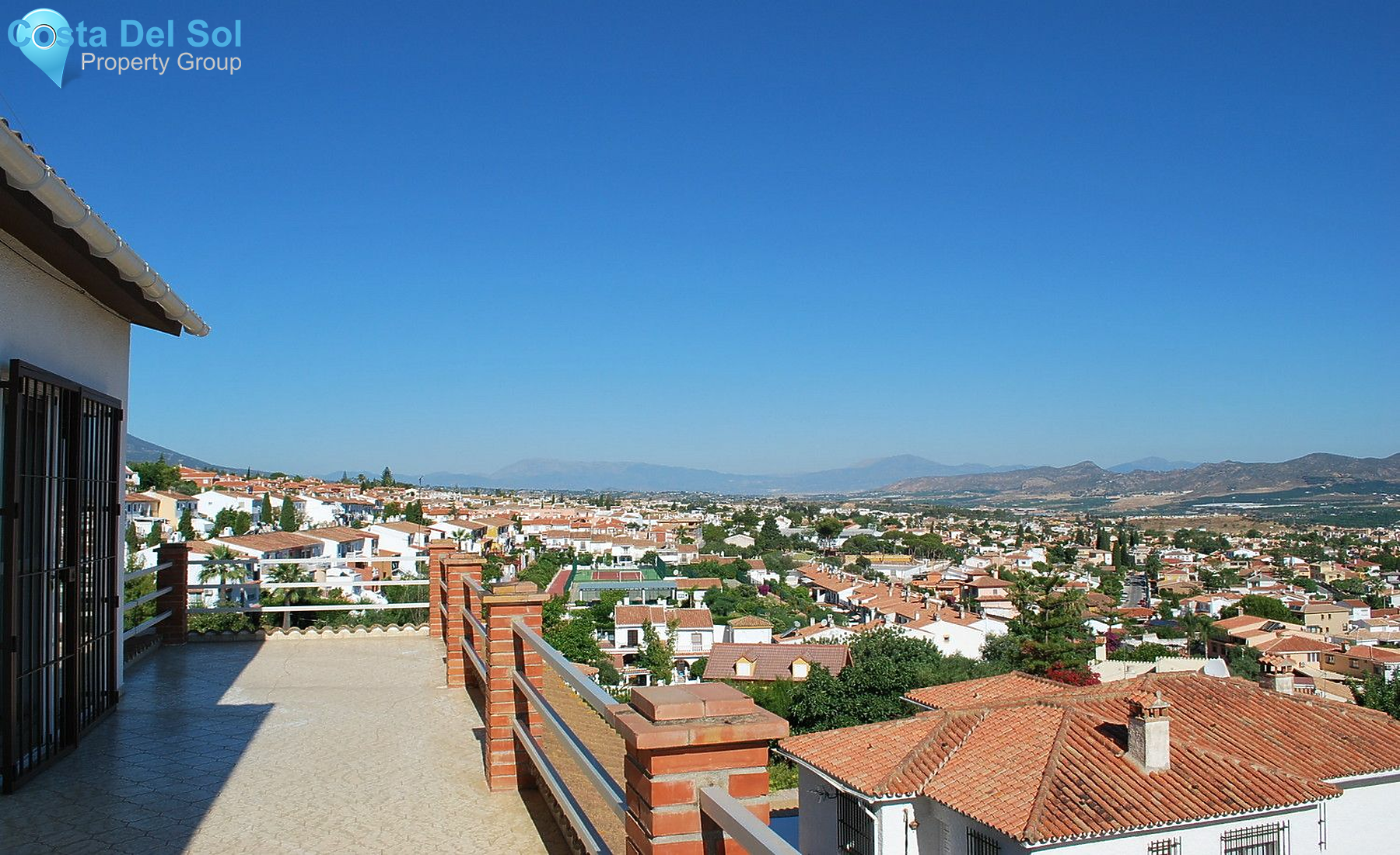 Detached Villa in Alhaurín de la Torre-1222553
