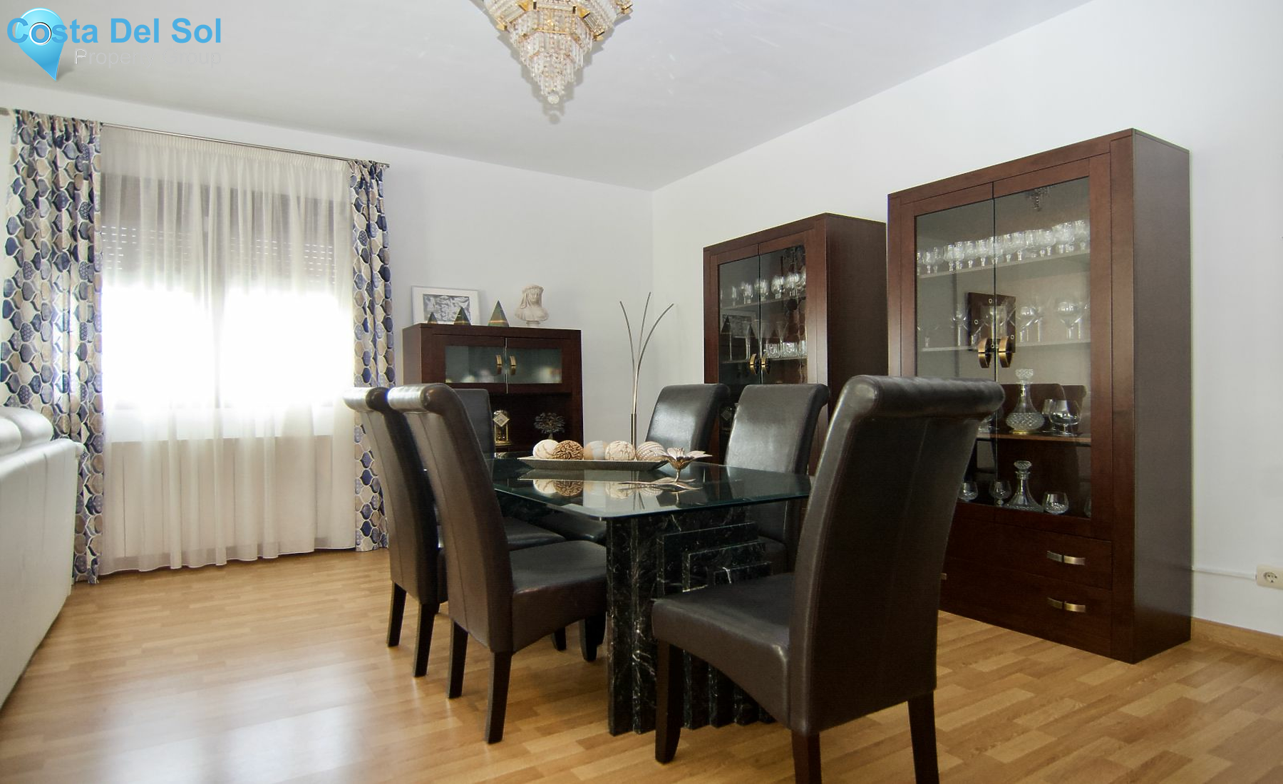 Detached Villa in Alhaurín de la Torre-1400511