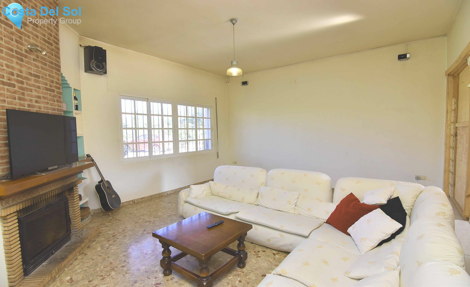 Detached Villa in Alhaurín de la Torre-1427783