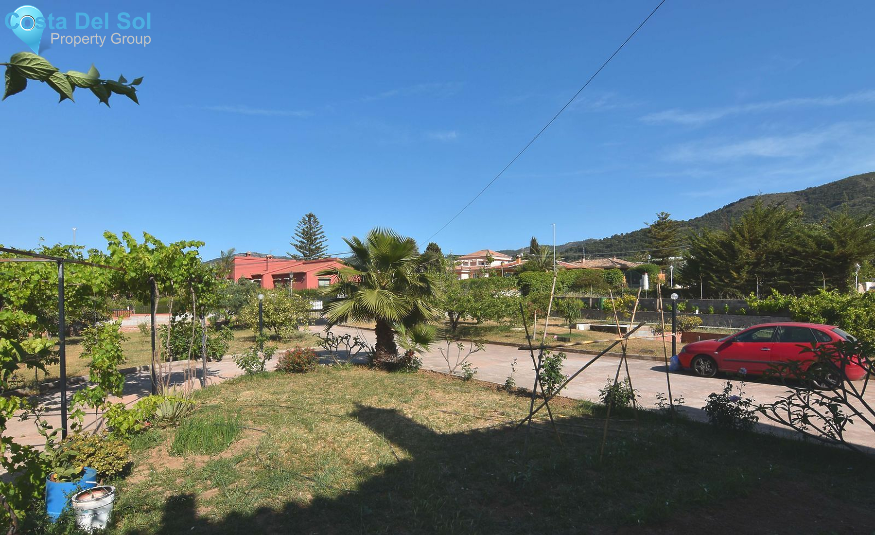 Detached Villa in Alhaurín de la Torre-1427767