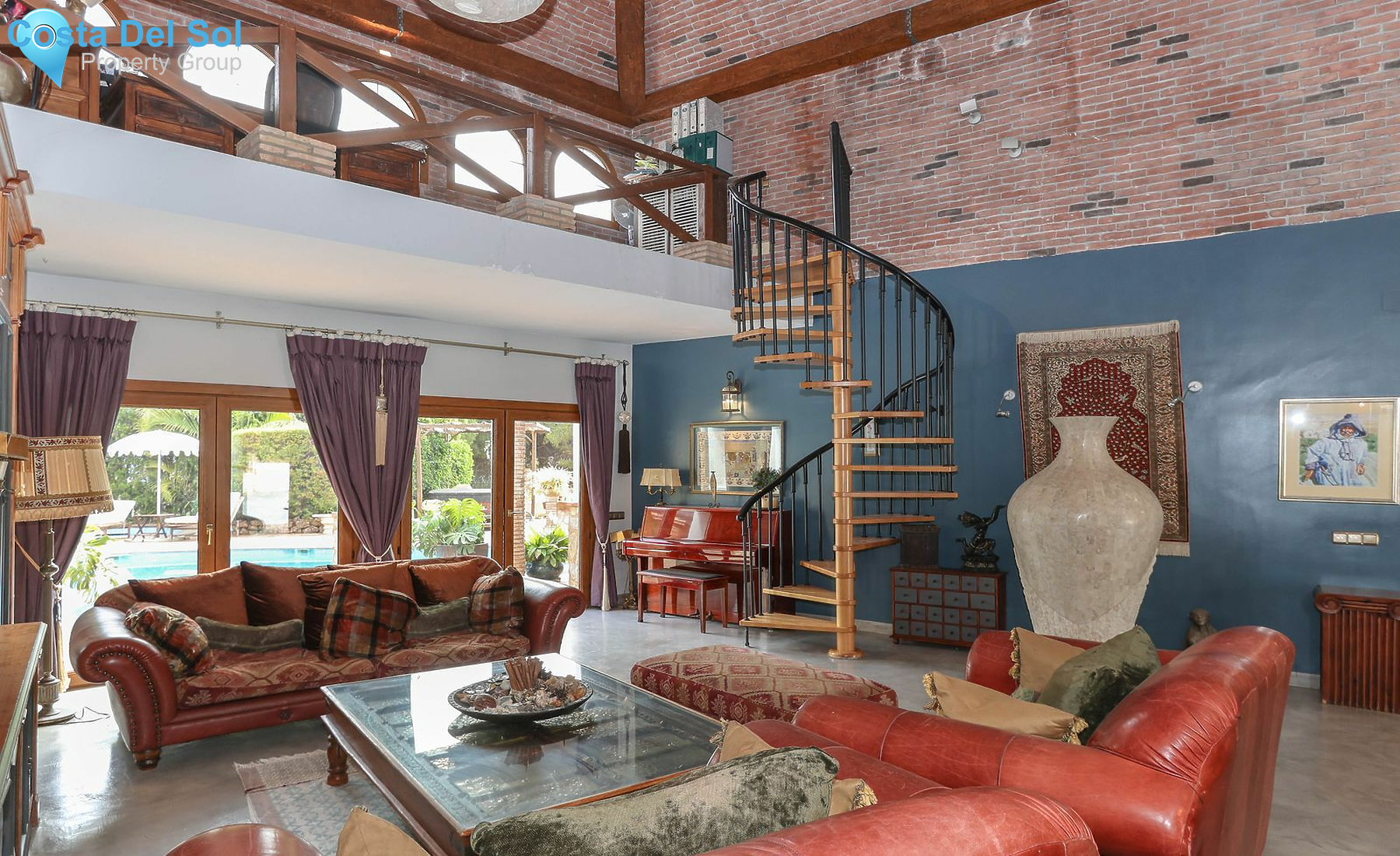 Detached Villa in Alhaurín de la Torre-1431224