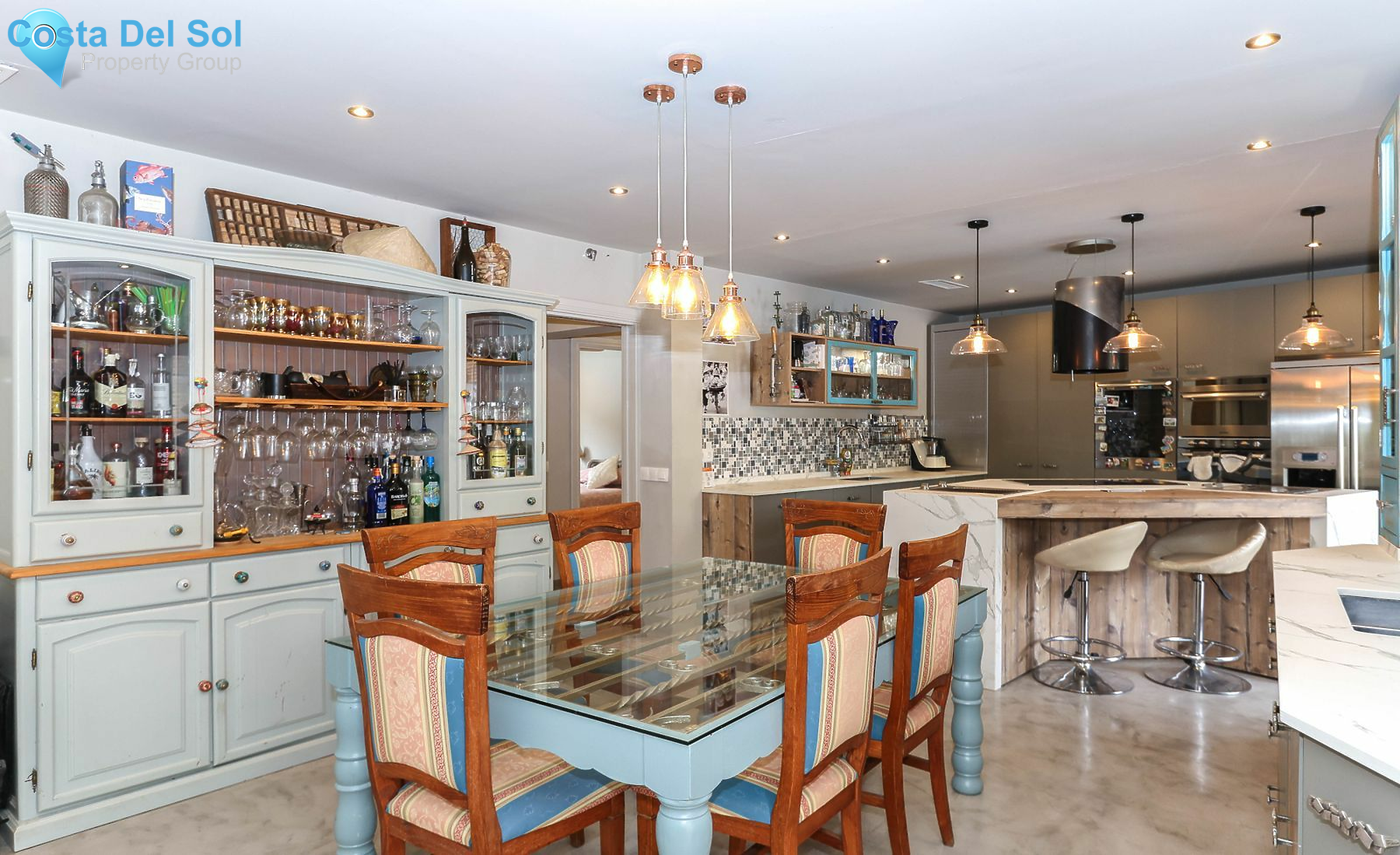 Detached Villa in Alhaurín de la Torre-1431231