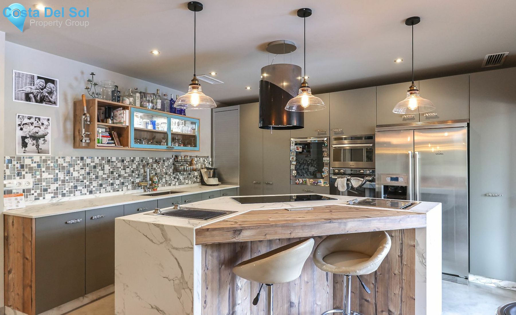 Detached Villa in Alhaurín de la Torre-1431218