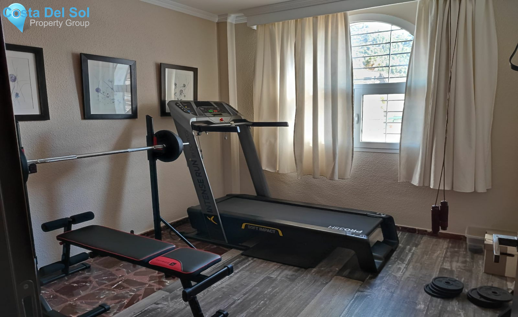 Detached Villa in Alhaurín de la Torre-1447979