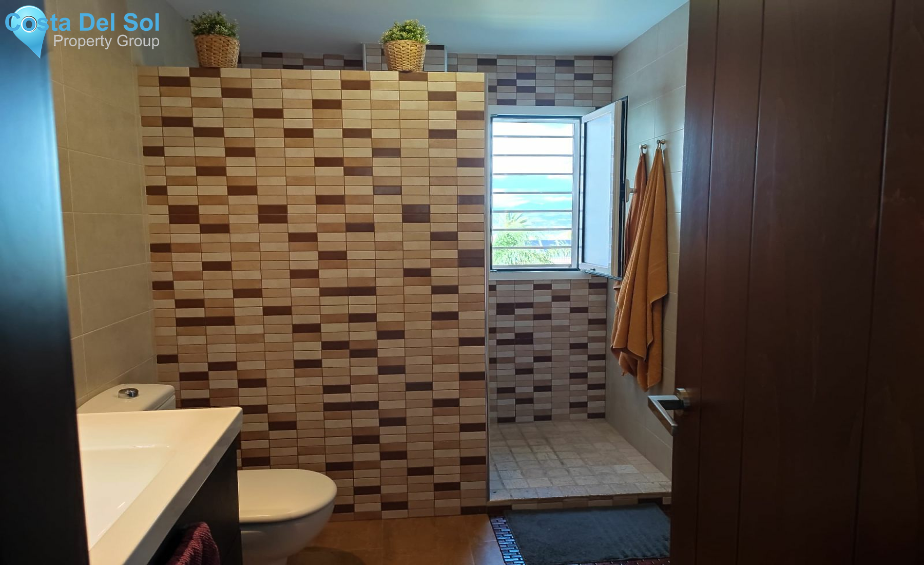 Detached Villa in Alhaurín de la Torre-1447981