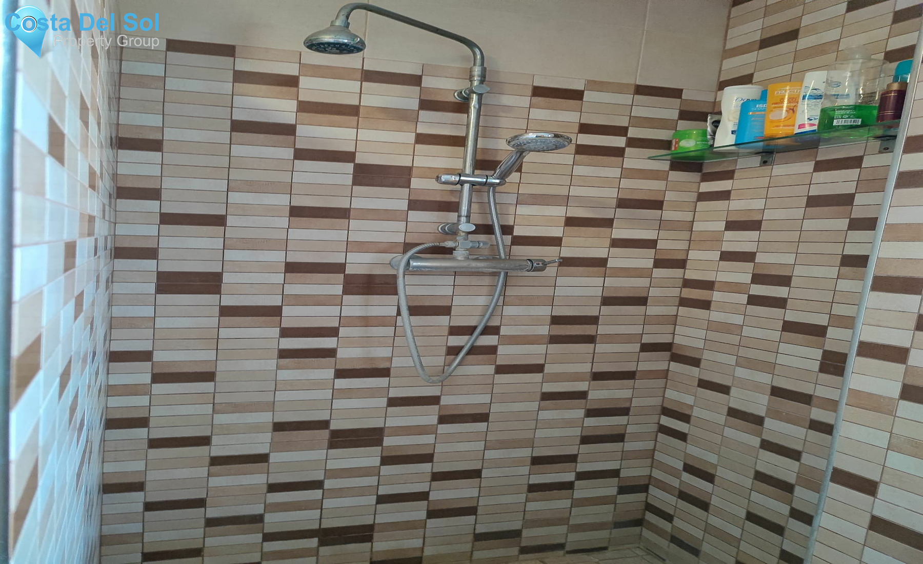 Detached Villa in Alhaurín de la Torre-1447982