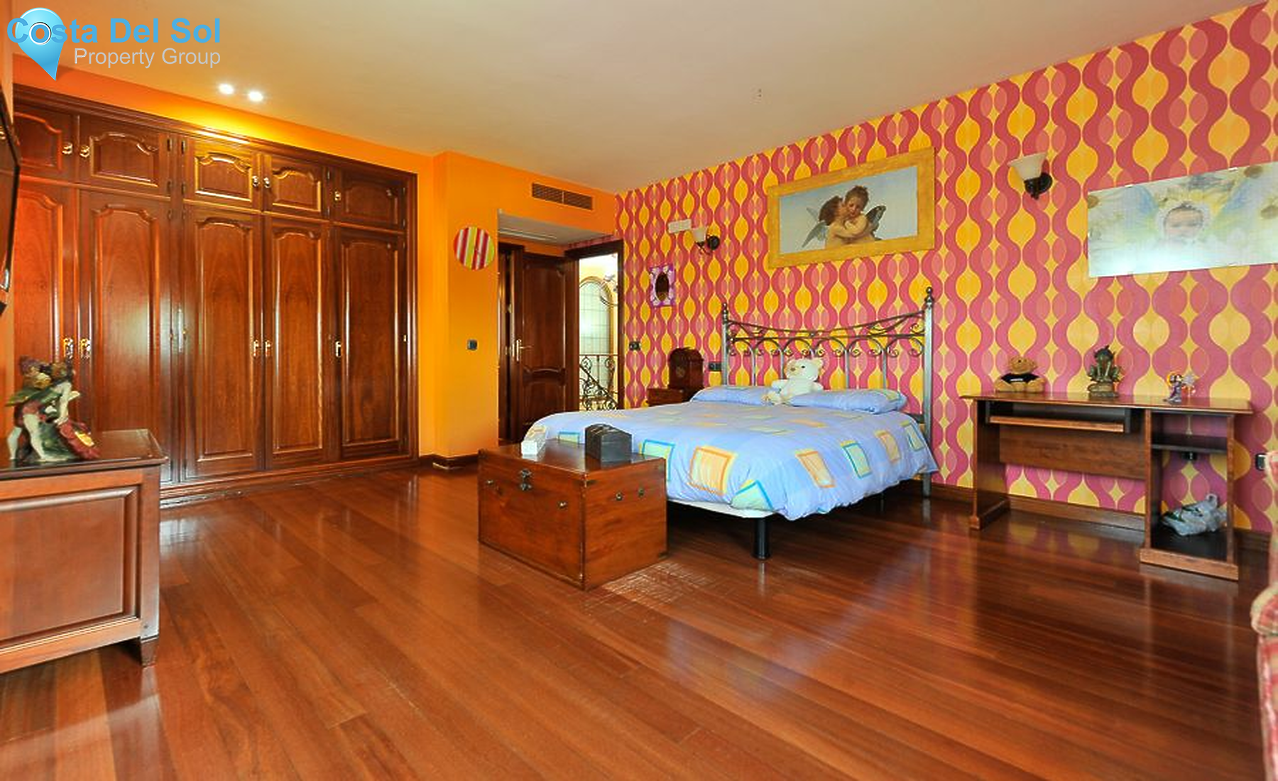 Detached Villa in Alhaurín de la Torre-1489022