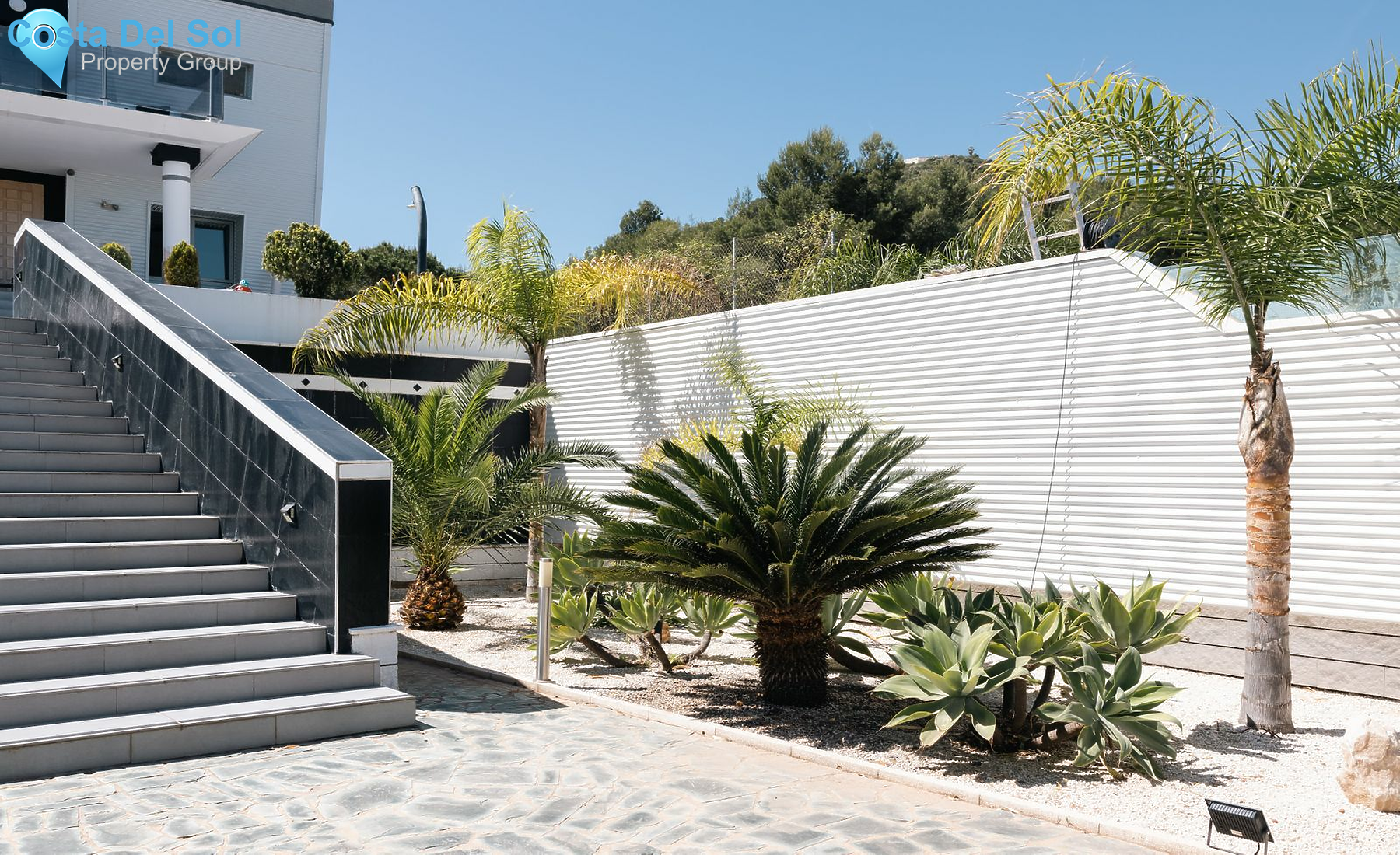 Detached Villa in Alhaurín de la Torre-1489797