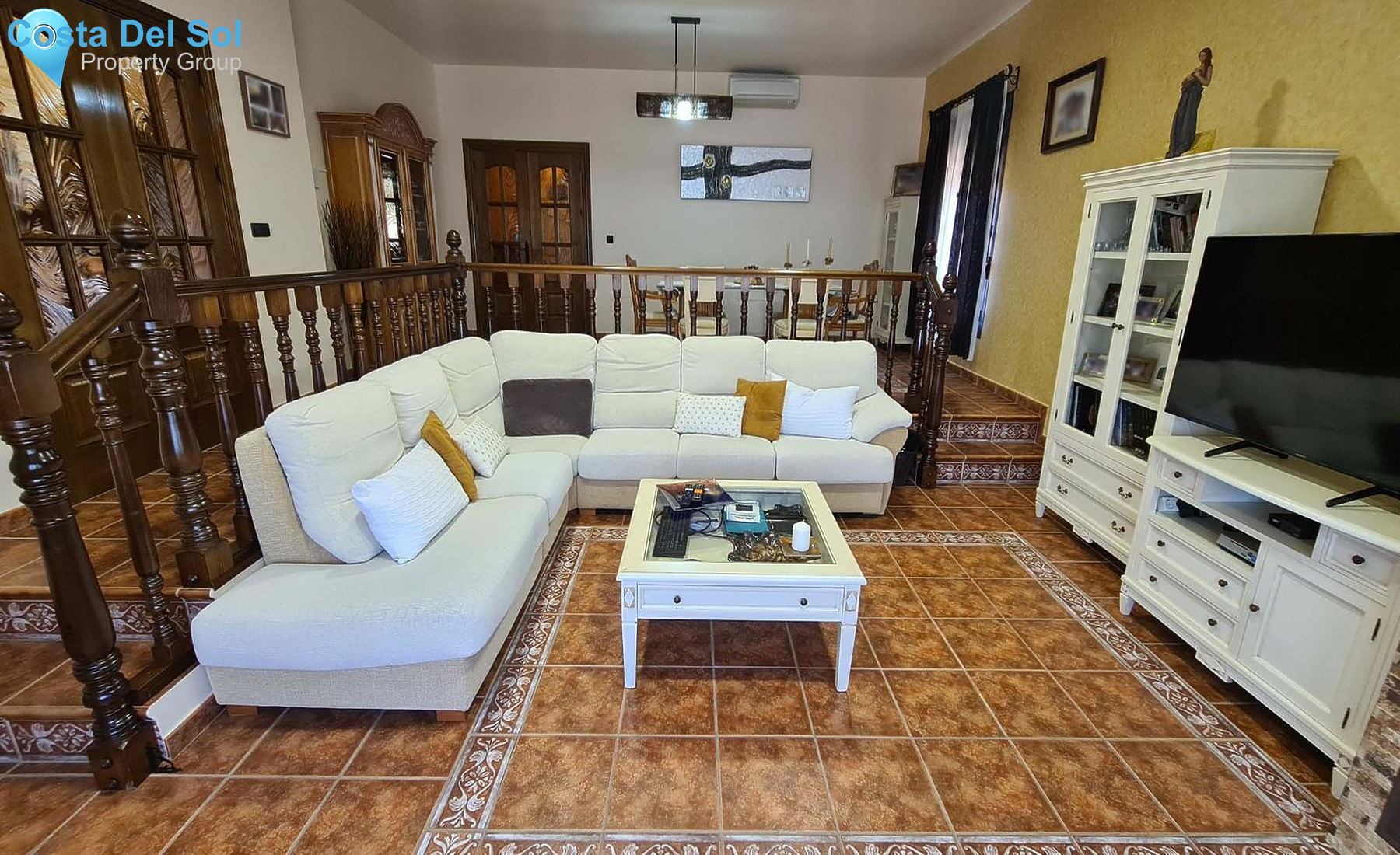 Detached Villa in Alhaurín de la Torre-1530049