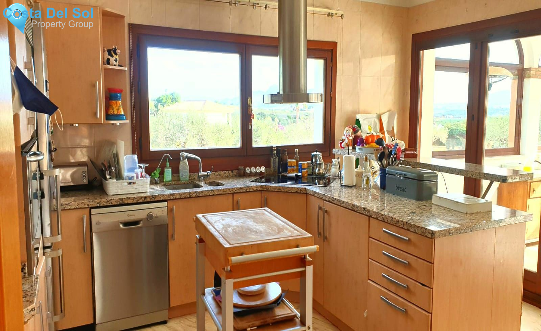 Detached Villa in Alhaurín el Grande-1187599