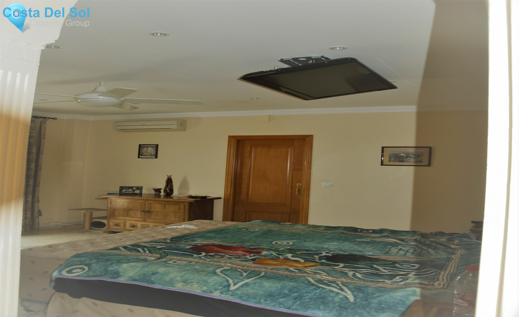 Detached Villa in Alhaurín el Grande-1187603