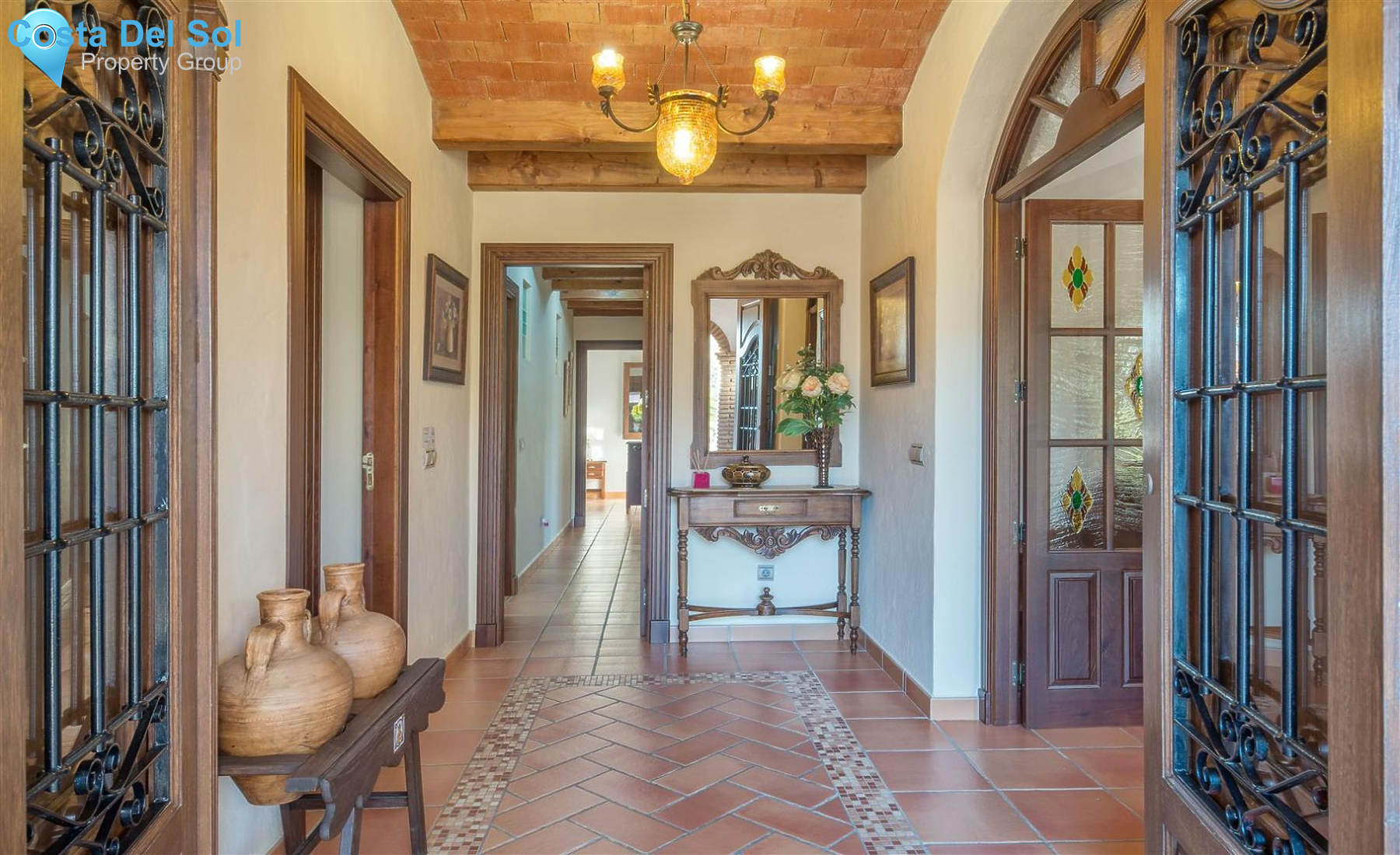 Detached Villa in Alhaurín el Grande-1227333