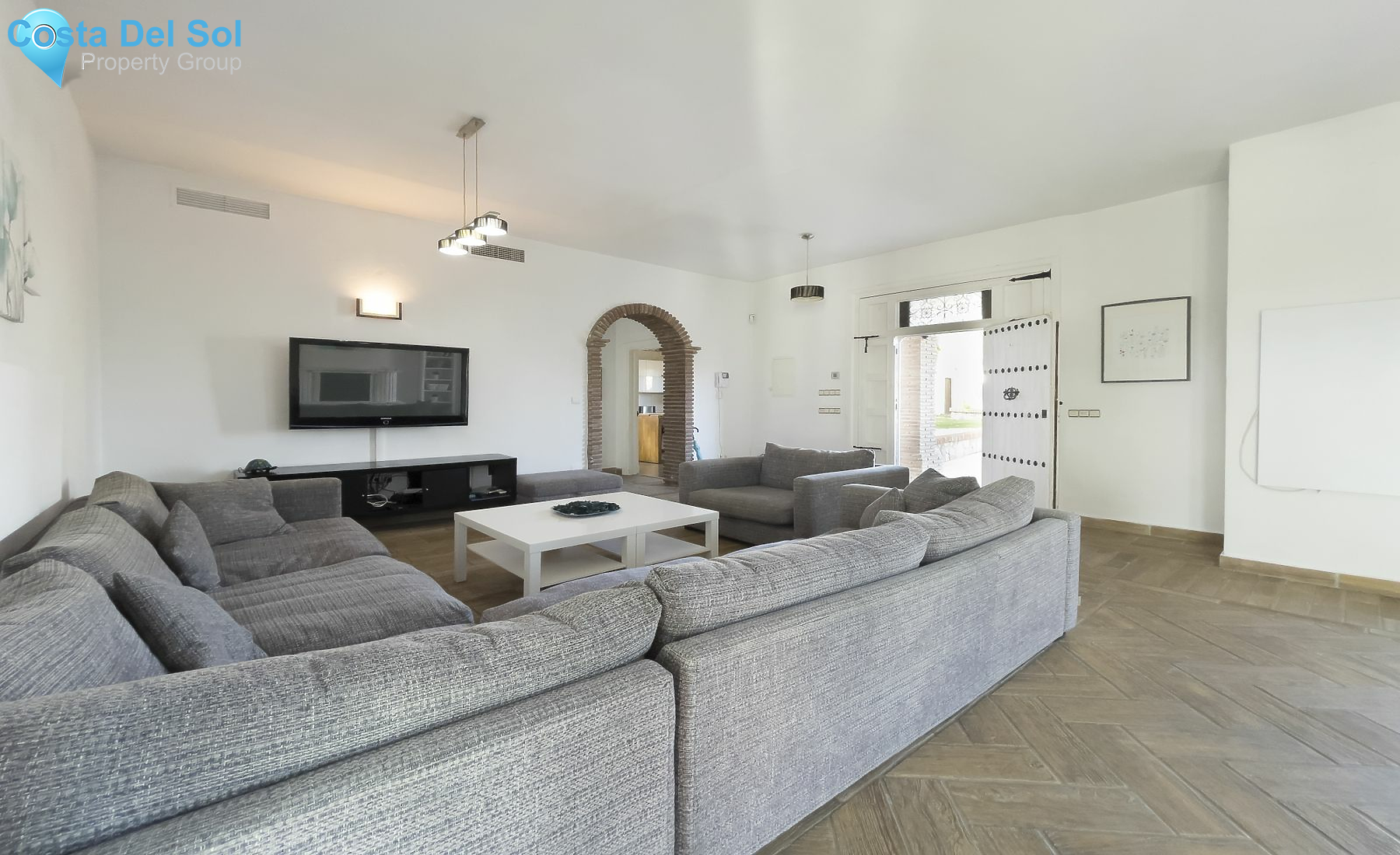 Detached Villa in Alhaurín el Grande-1387591