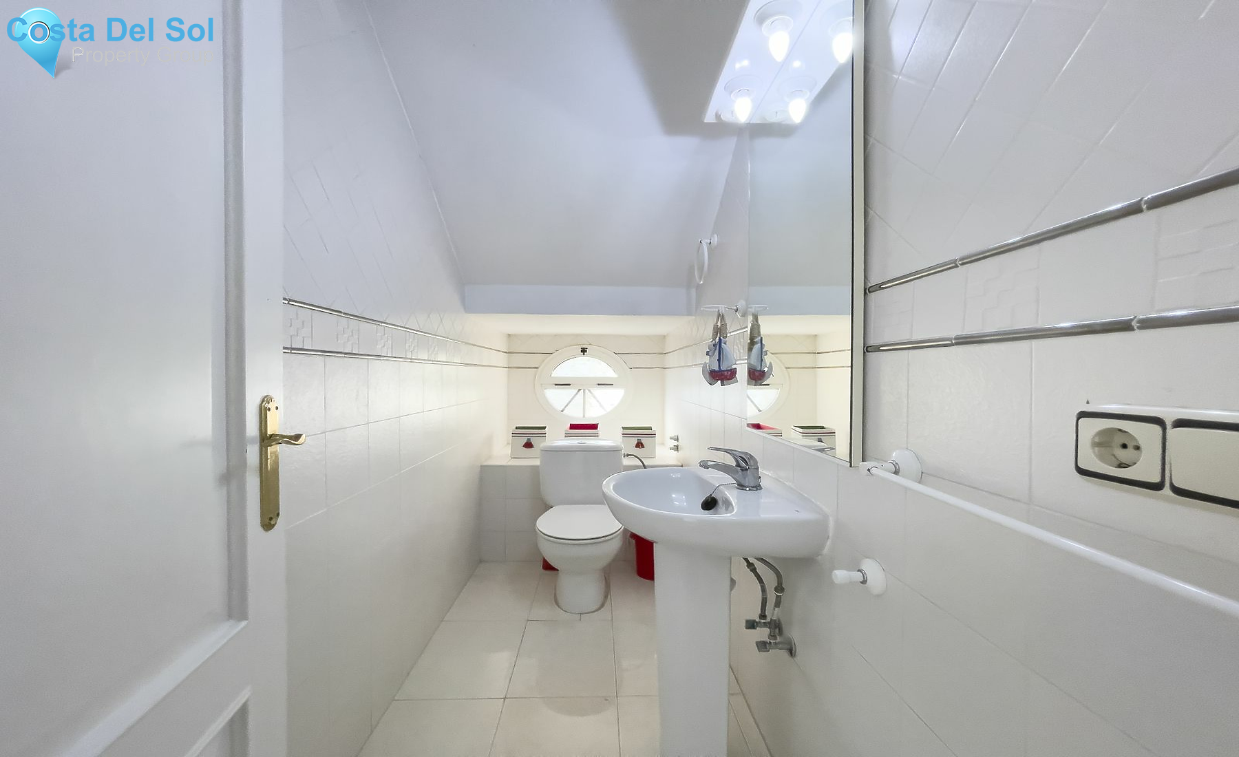 Detached Villa in Alhaurín el Grande-1387593