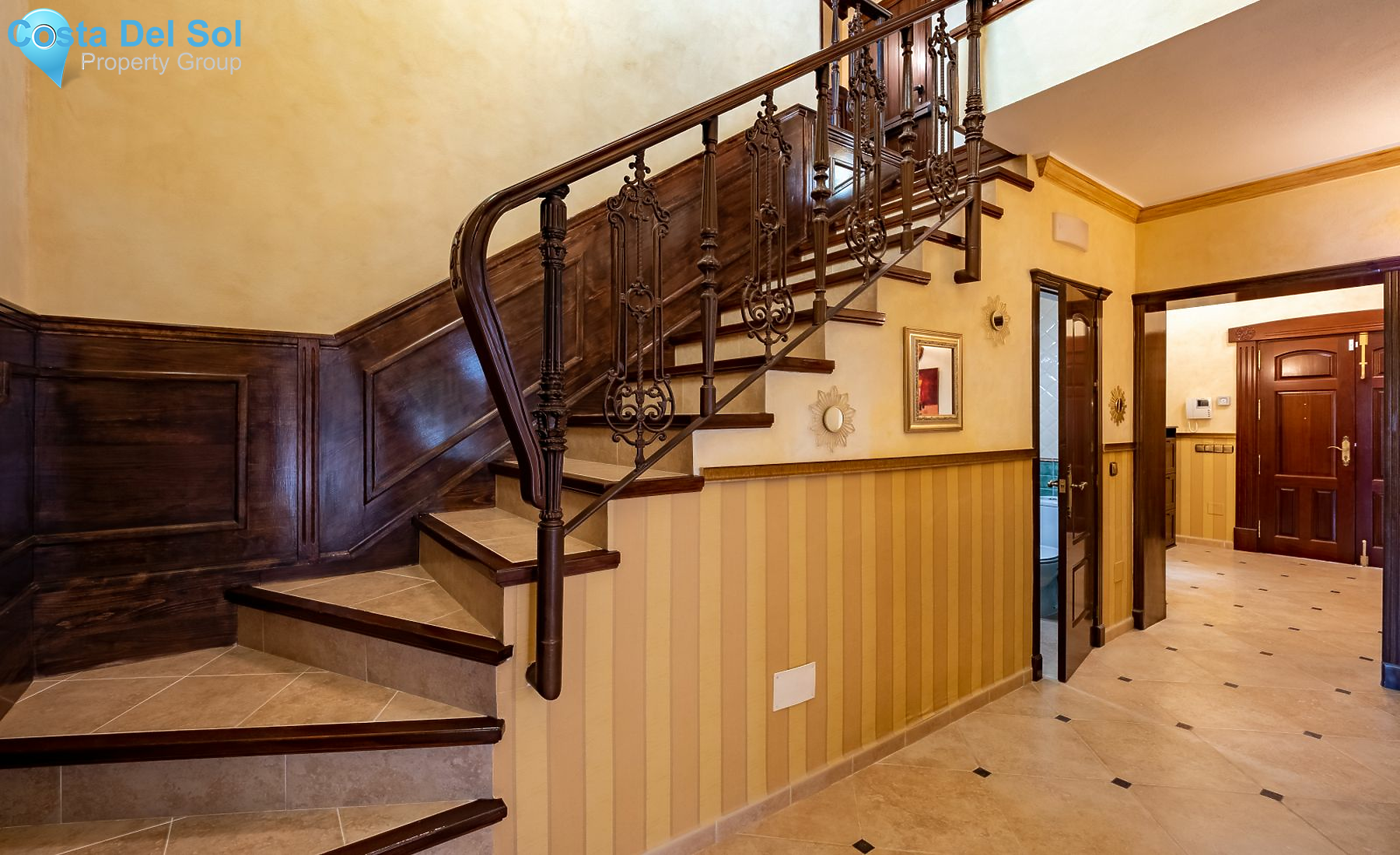 Detached Villa in Alhaurín el Grande-1489898