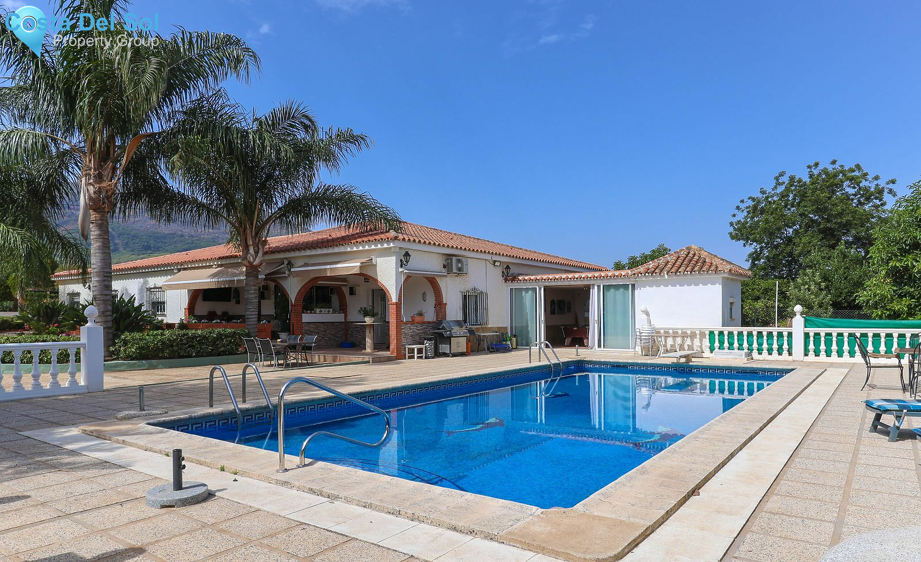 Detached Villa in Alhaurín el Grande-1496124