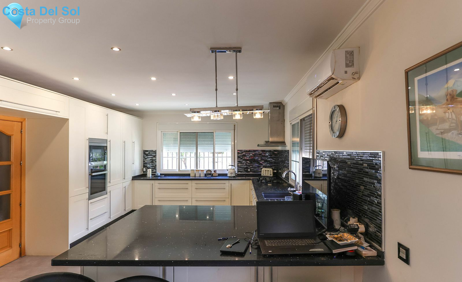 Detached Villa in Alhaurín el Grande-1496140