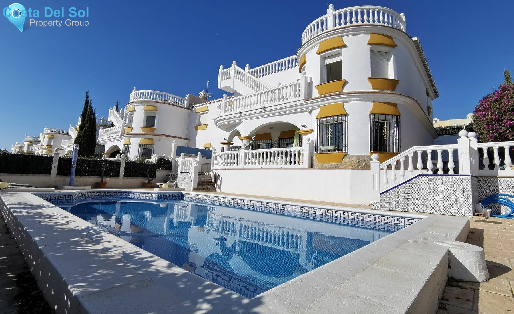 Detached Villa in Almayate-1465034