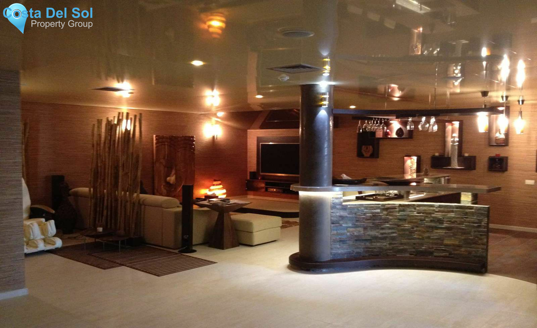 Detached Villa in Altos de los Monteros-1216255