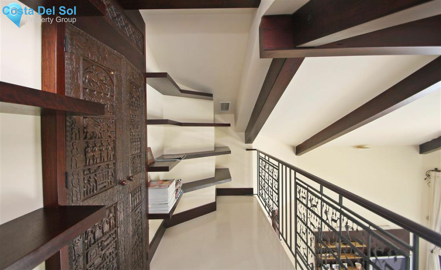 Detached Villa in Altos de los Monteros-1219259