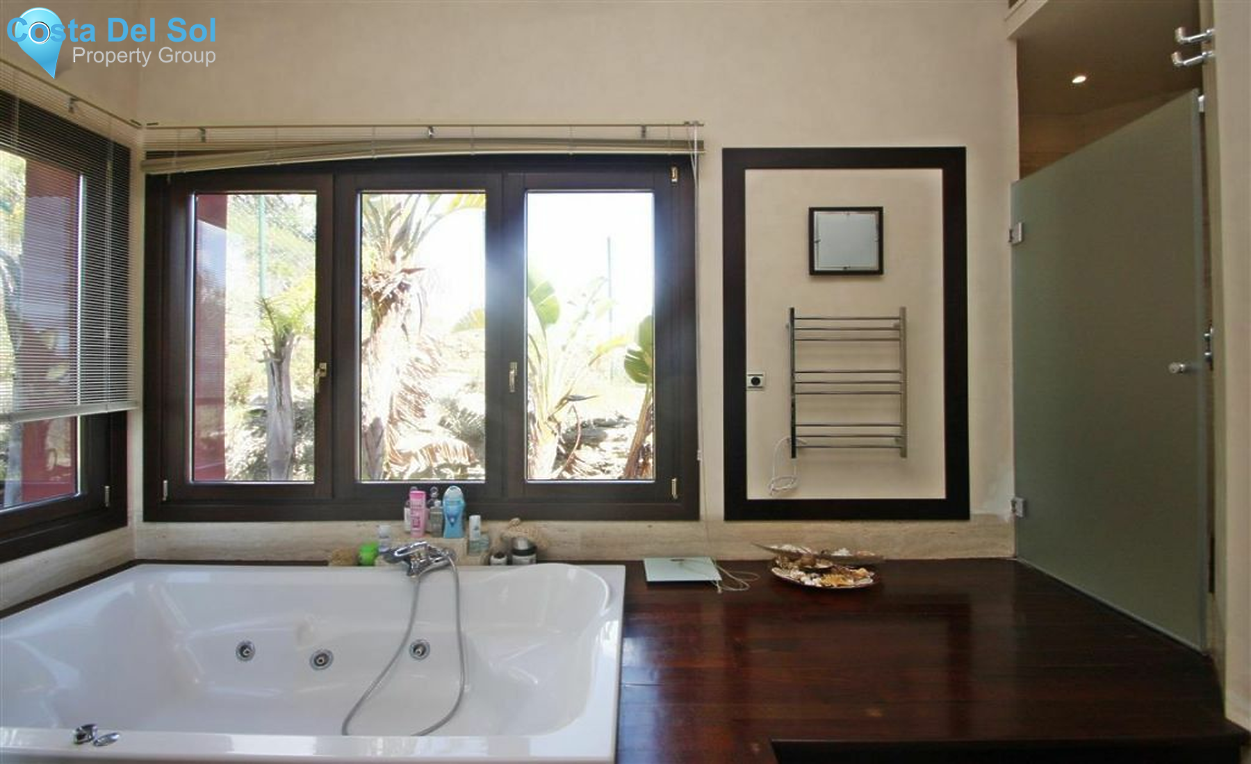 Detached Villa in Altos de los Monteros-1219250