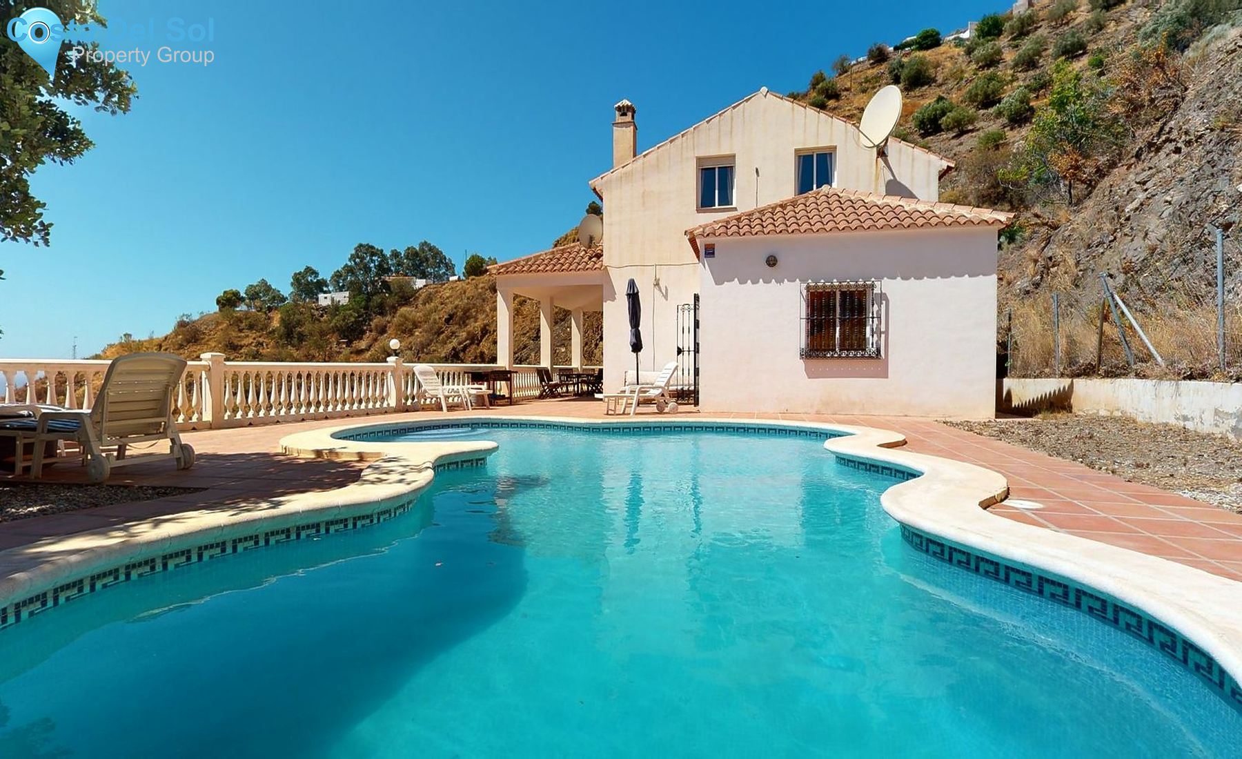 Detached Villa in Arenas