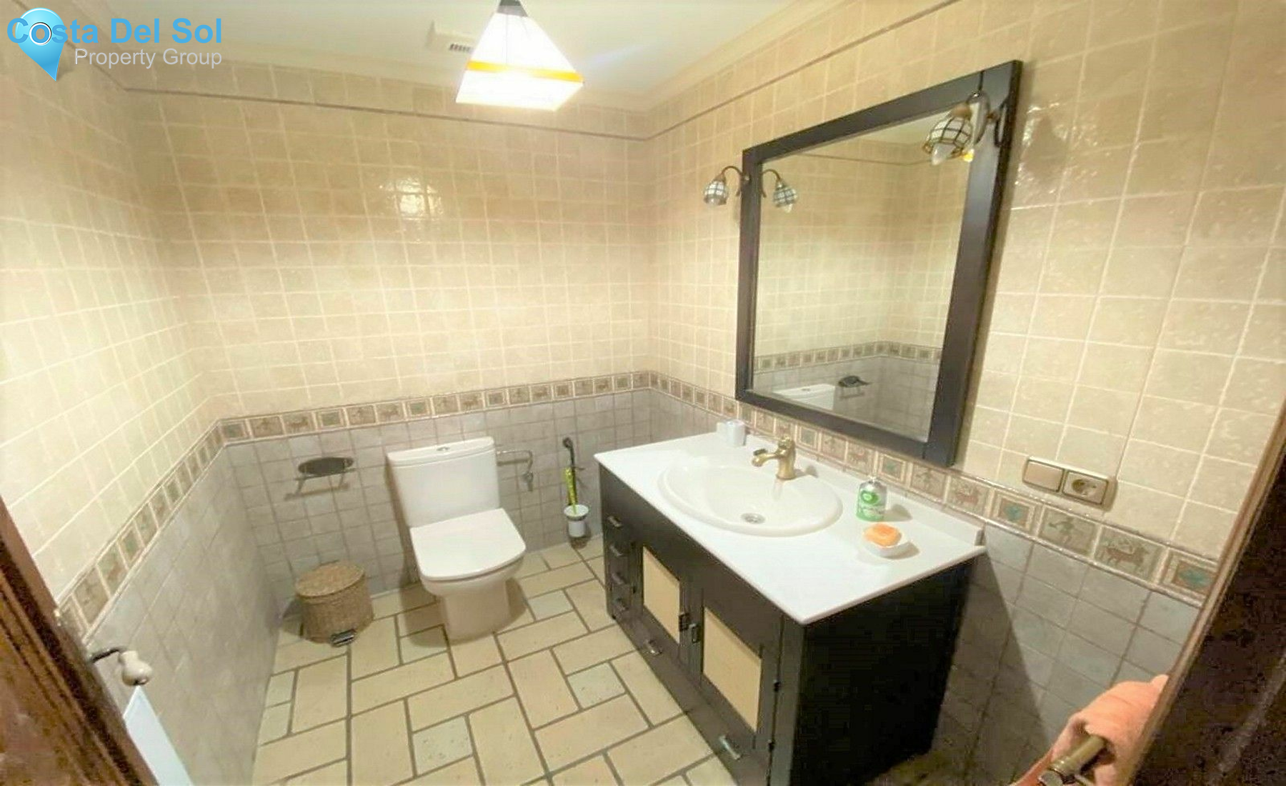 Detached Villa in Arriate-1390273