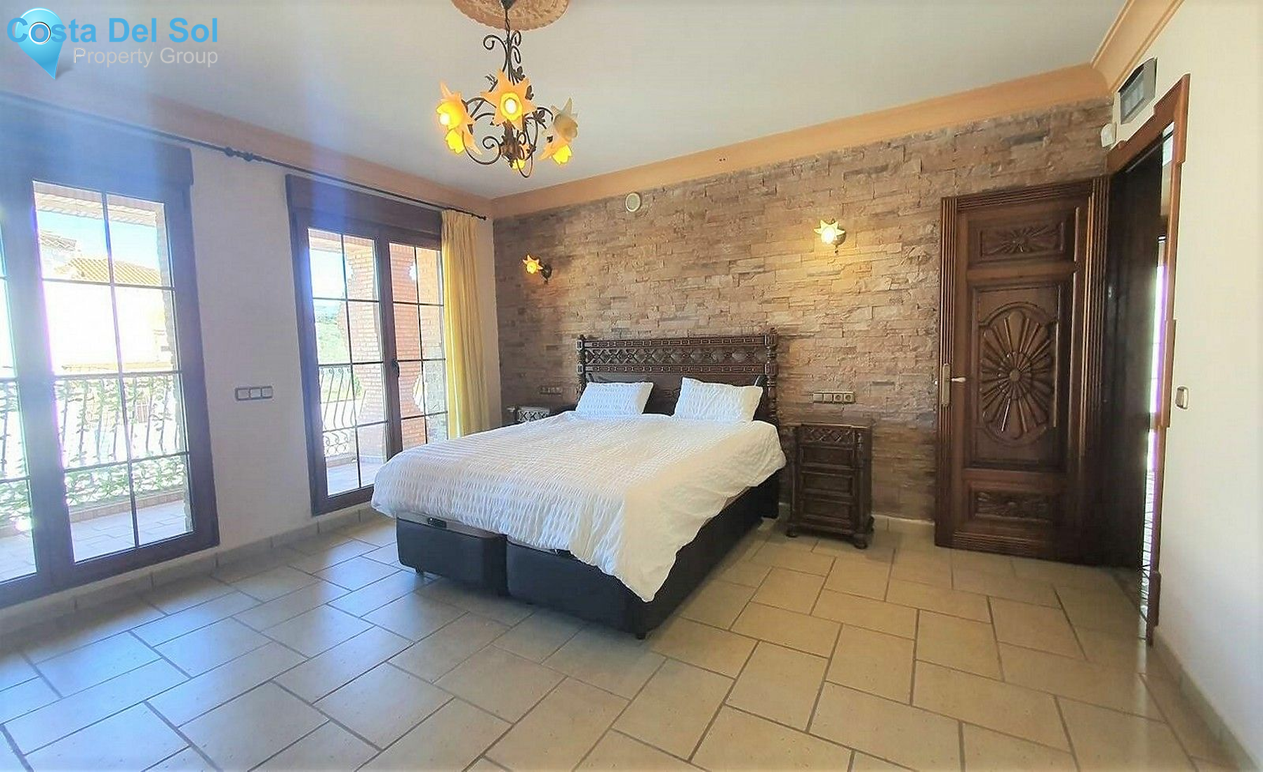 Detached Villa in Arriate-1390264