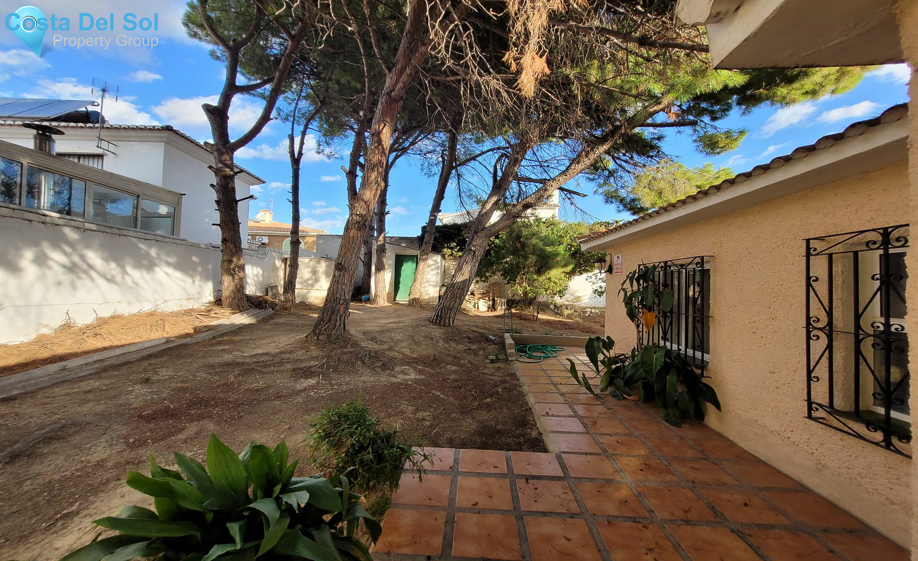 Detached Villa in Arroyo de la Miel-1204324