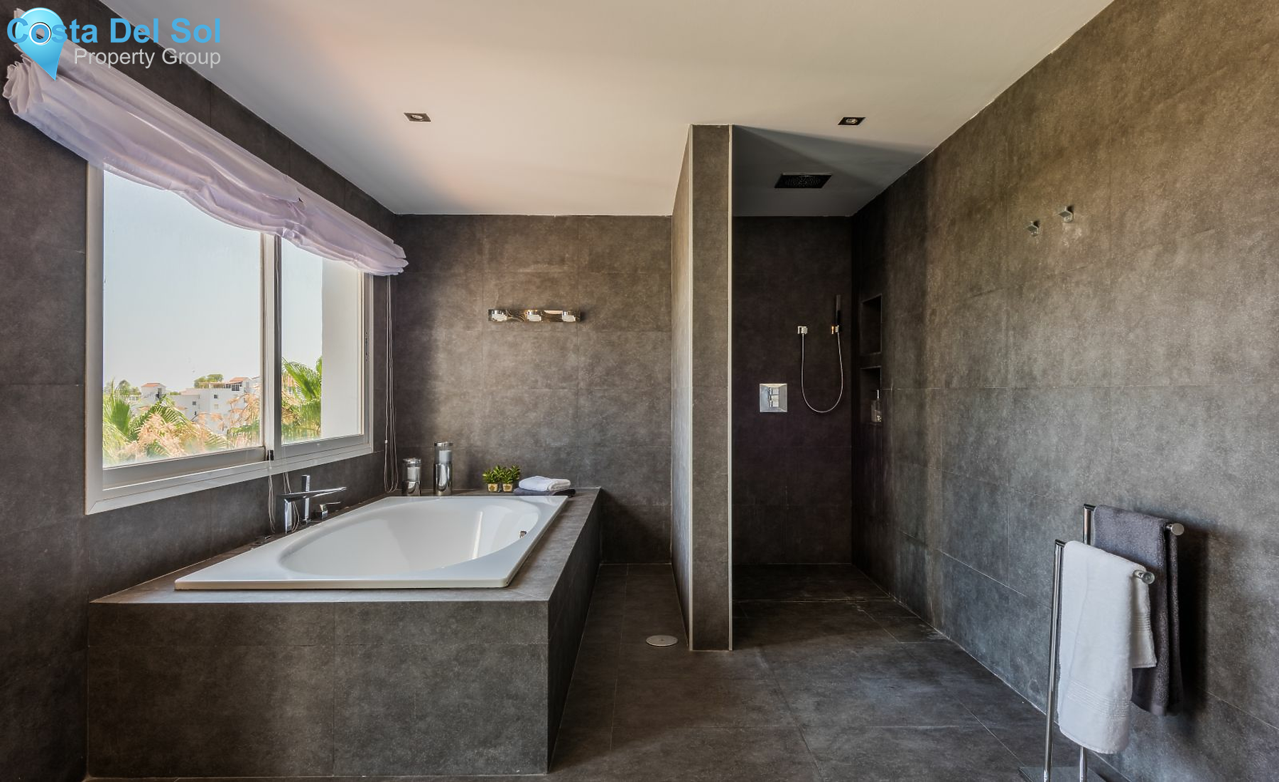 Detached Villa in Estepona-1175659