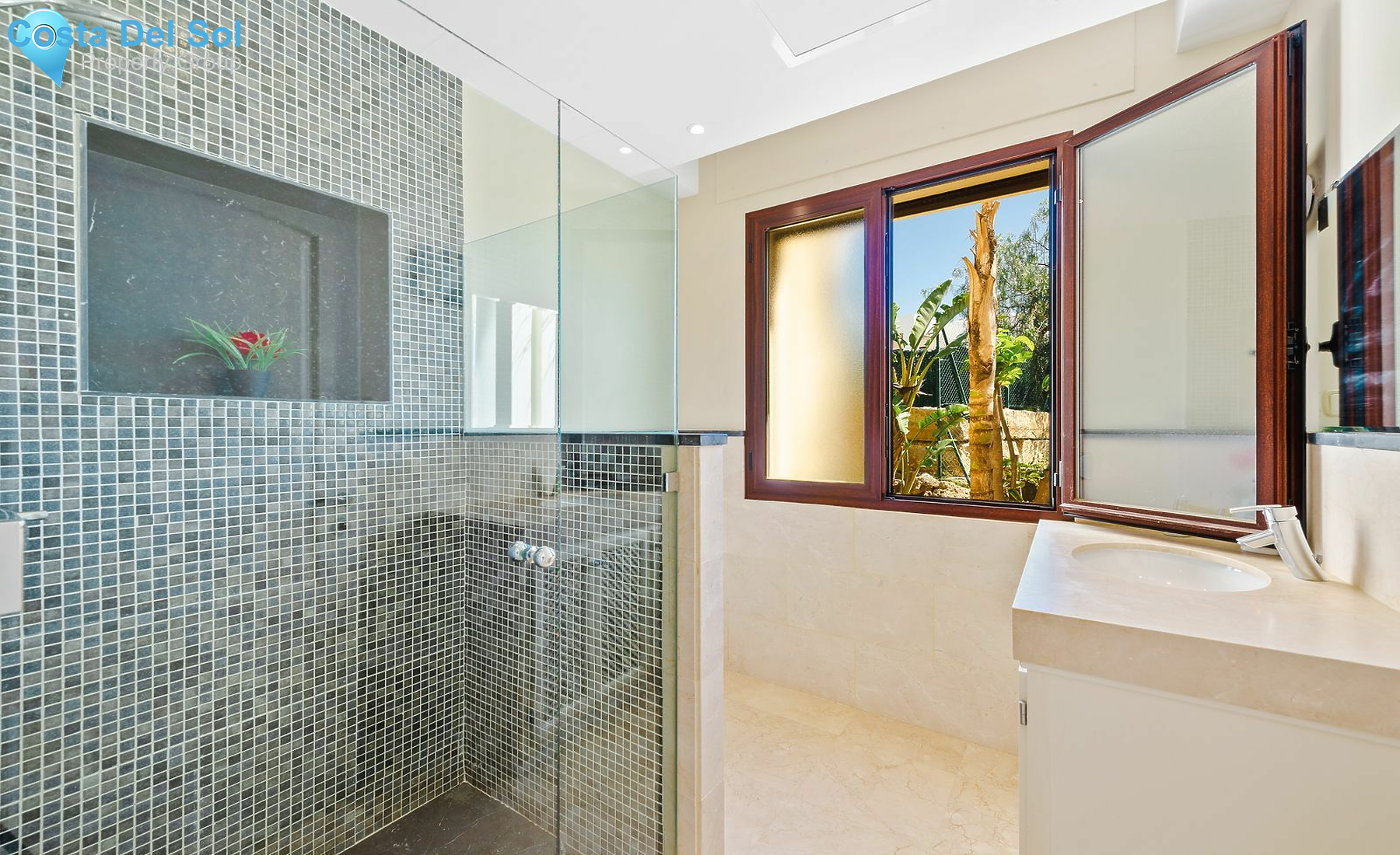 Detached Villa in Atalaya-1530239