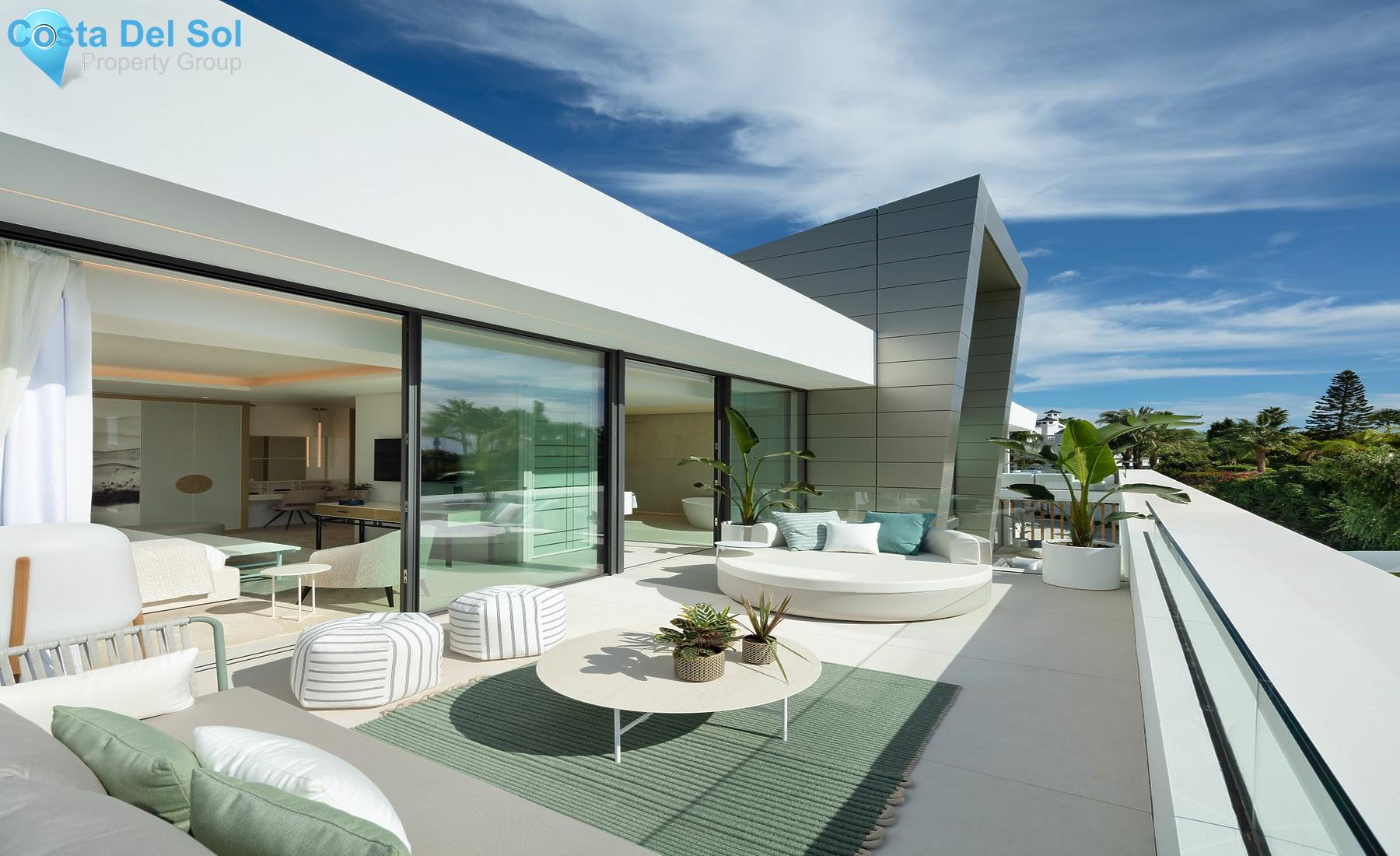 Detached Villa in Bahía de Marbella-1546534