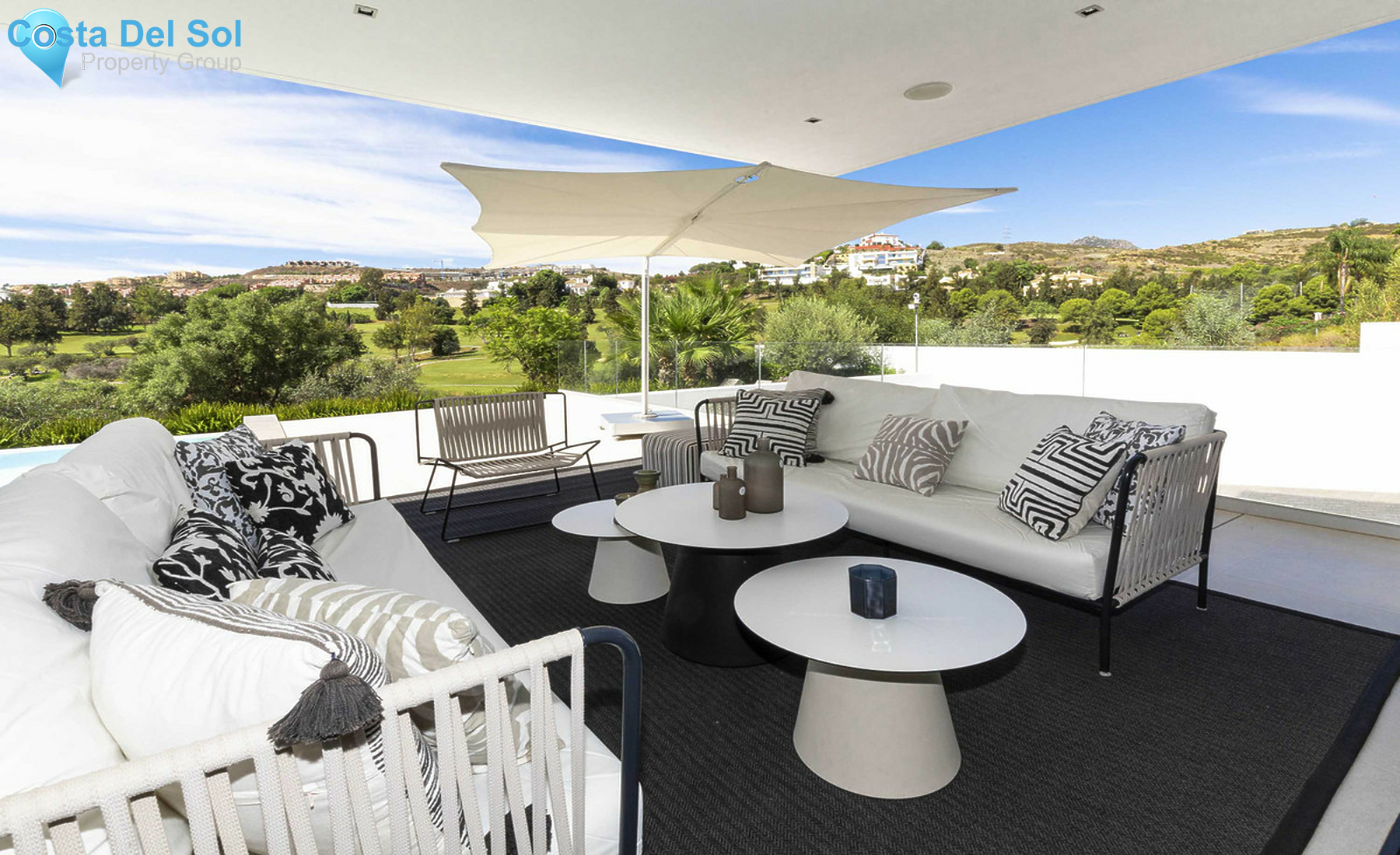 Detached Villa in Benahavís-727162