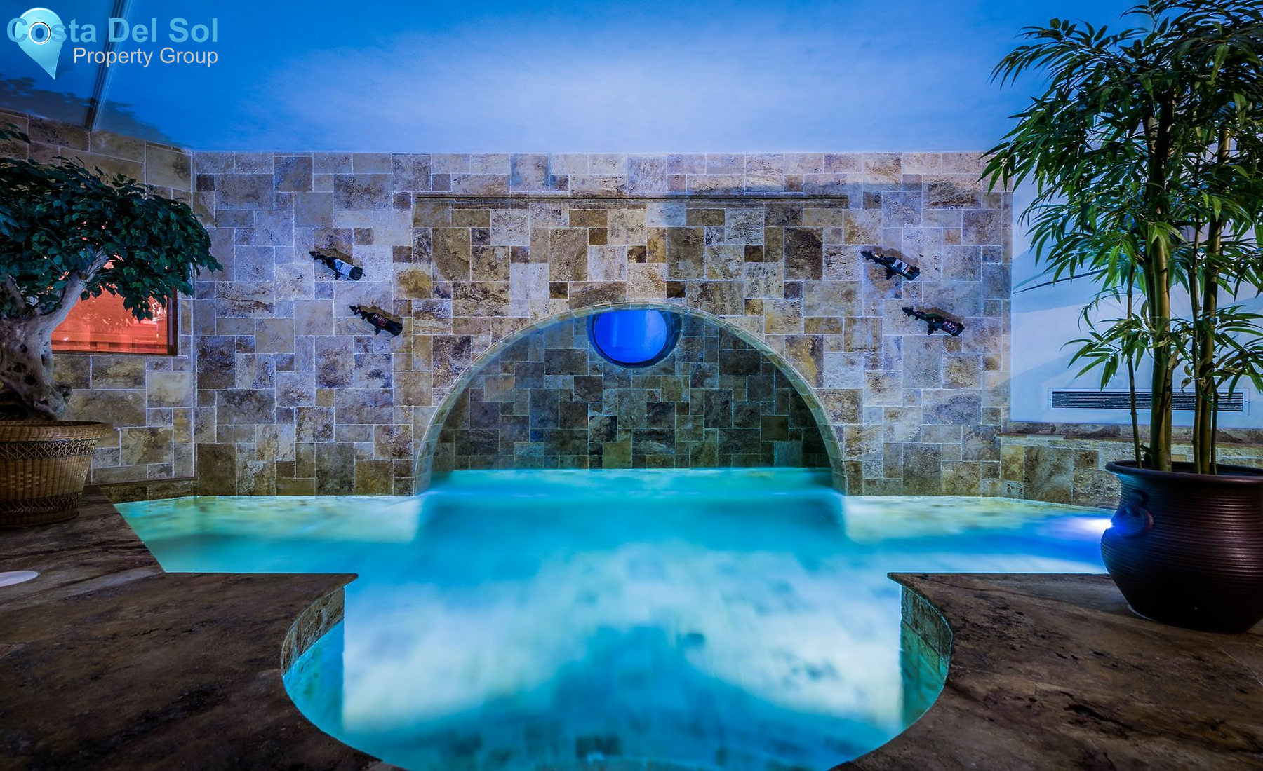 Detached Villa in La Quinta-1180405