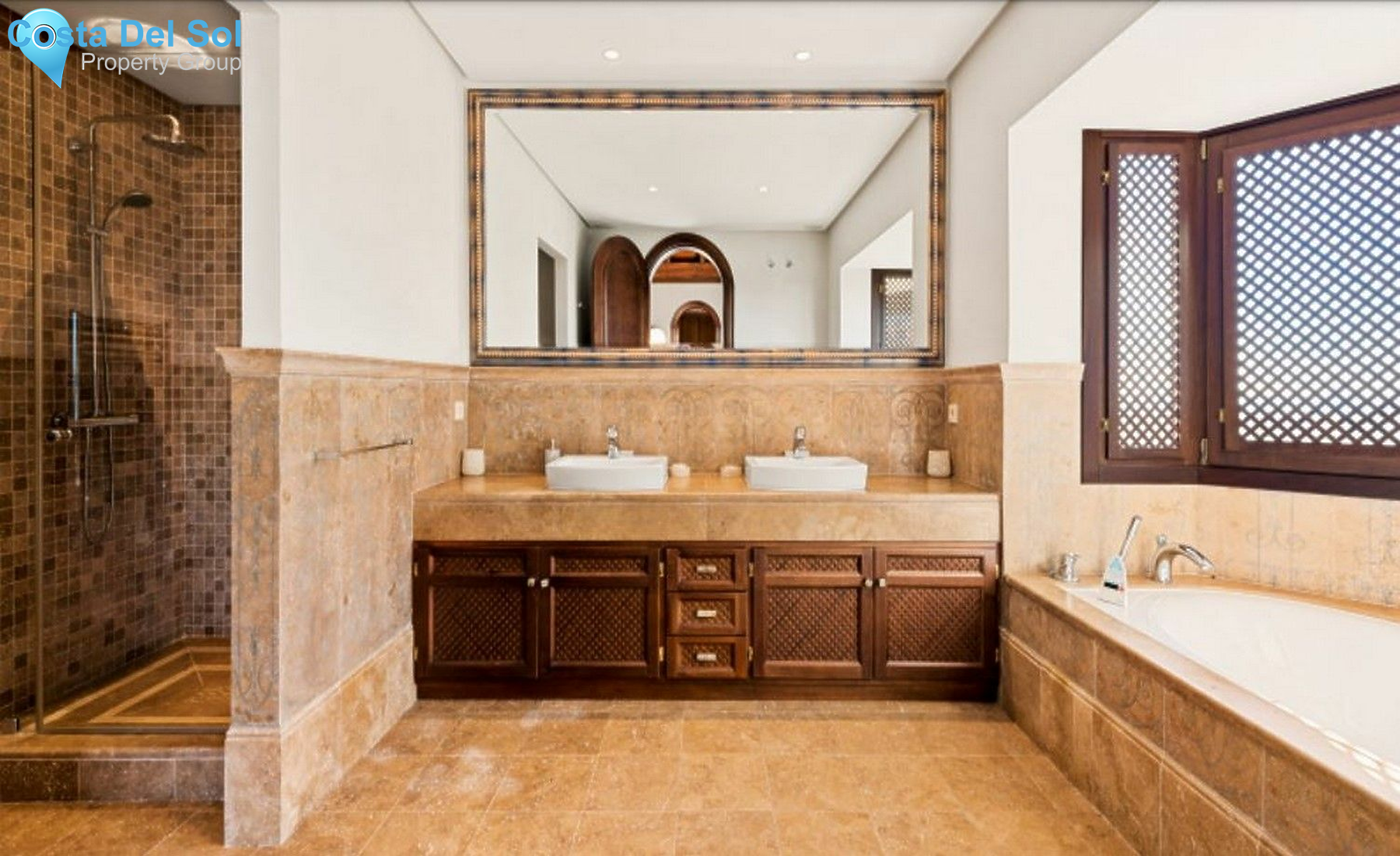 Detached Villa in Benahavís-1188728