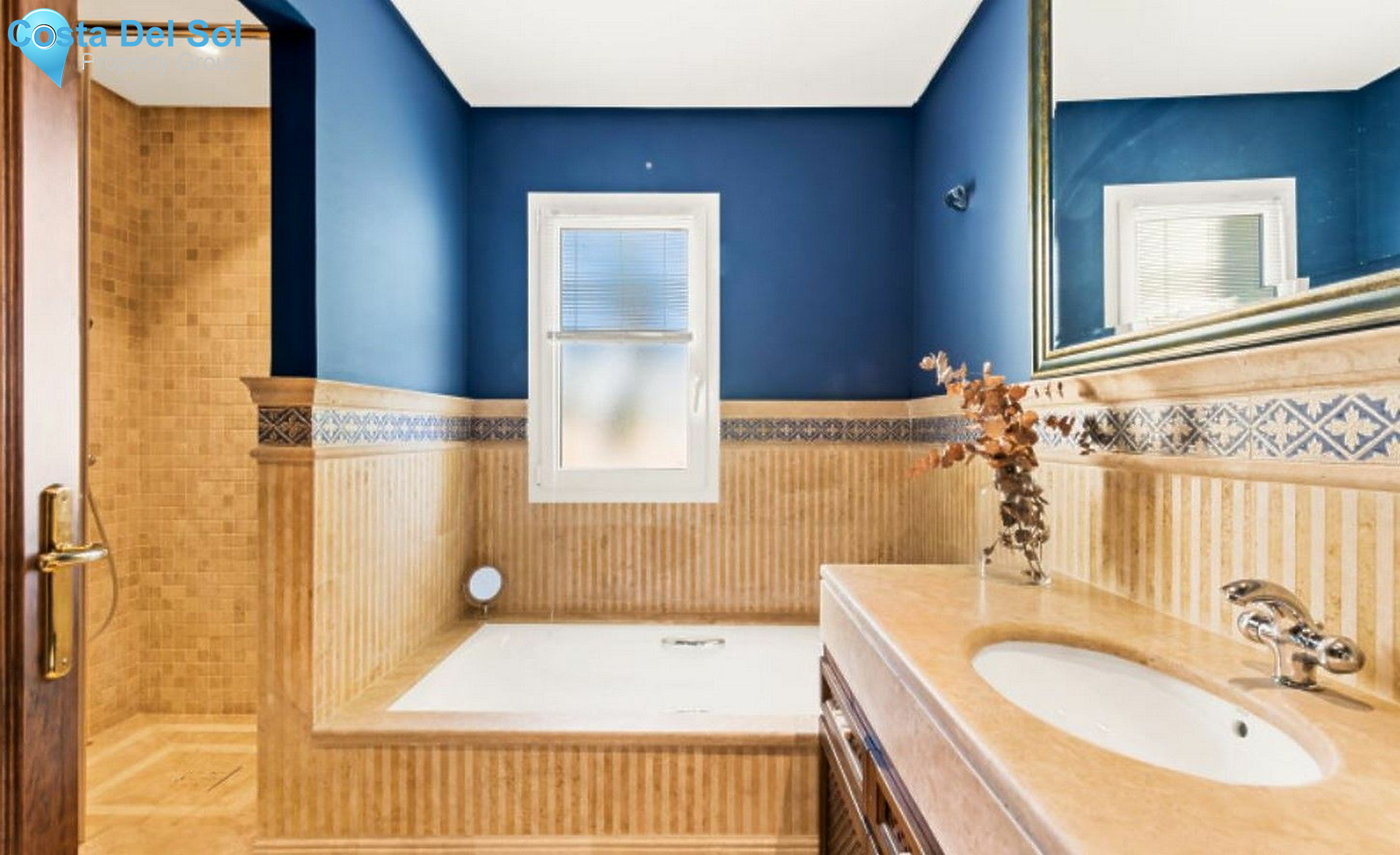 Detached Villa in Benahavís-1188731