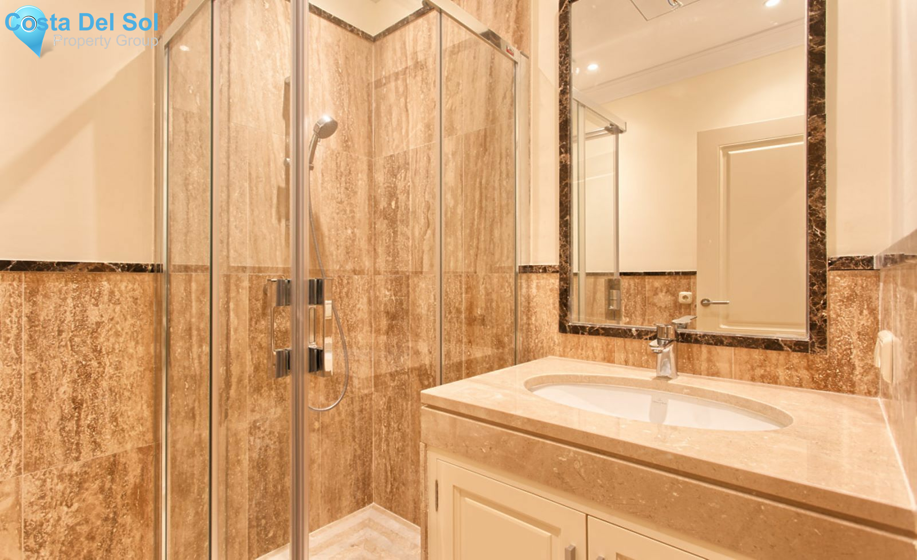 Detached Villa in Los Arqueros-1211953