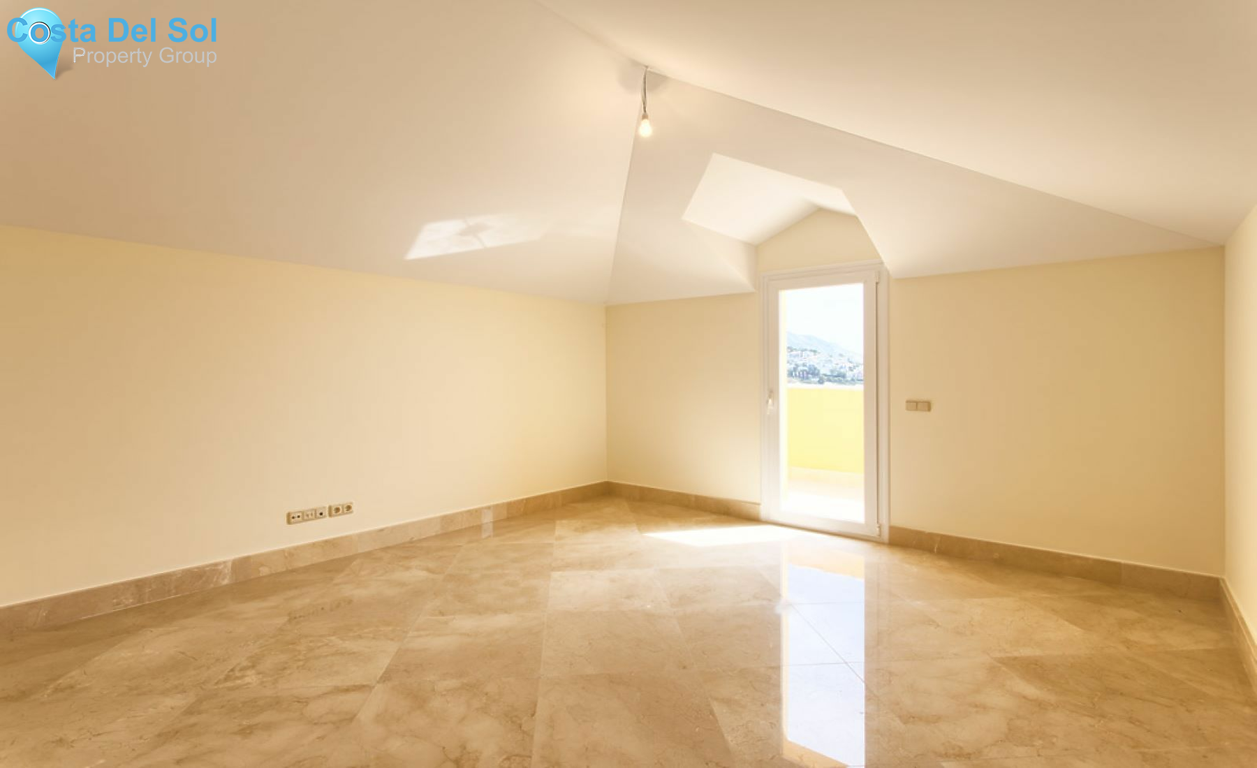 Detached Villa in Los Arqueros-1211955