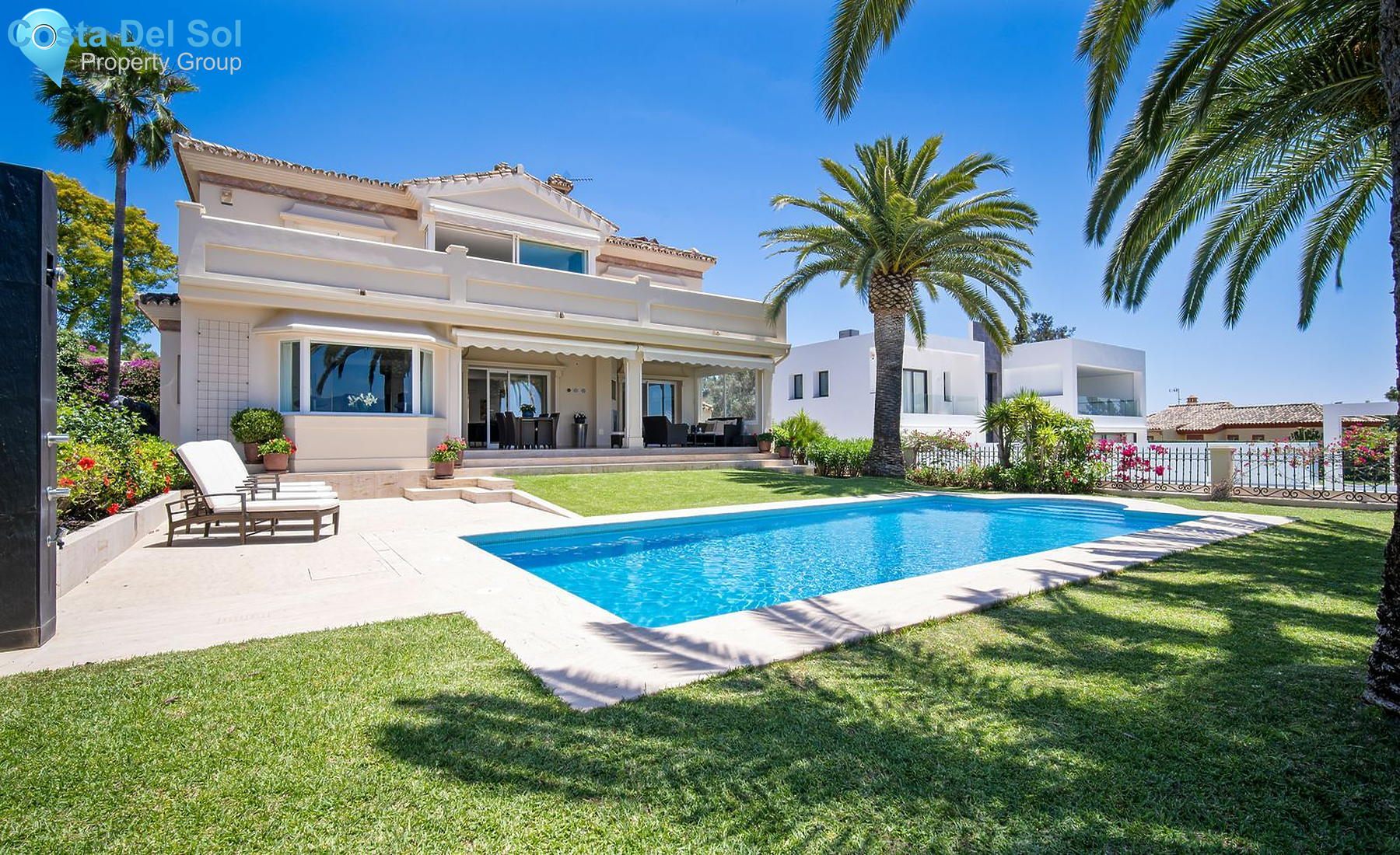 Detached Villa in Nueva Andalucía-1392918