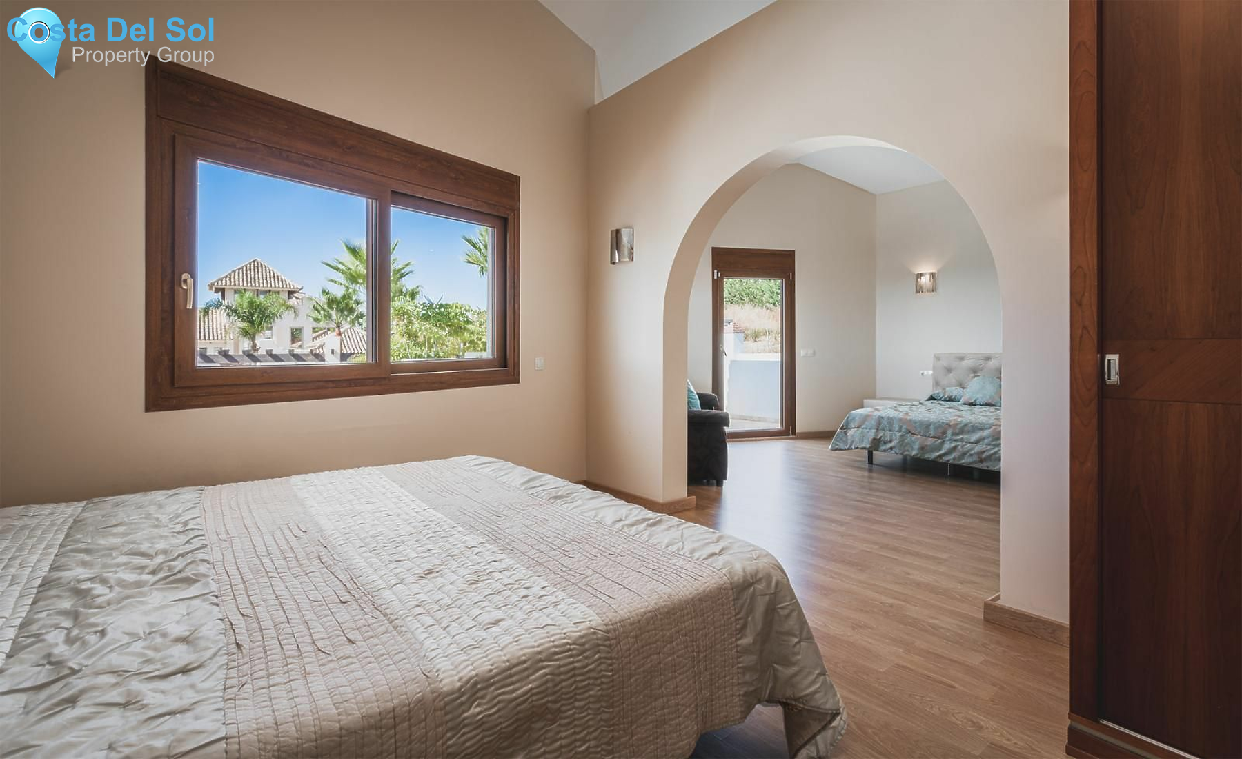 Detached Villa in Benahavís-1428392