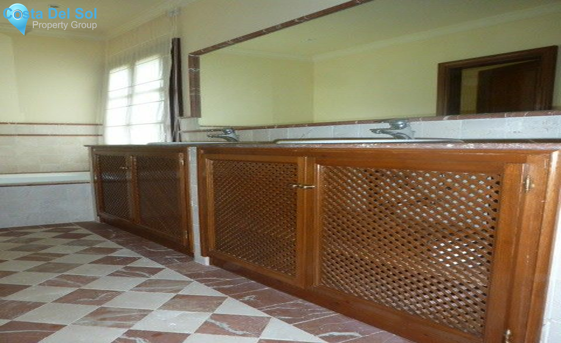 Detached Villa in Benahavís-1432798