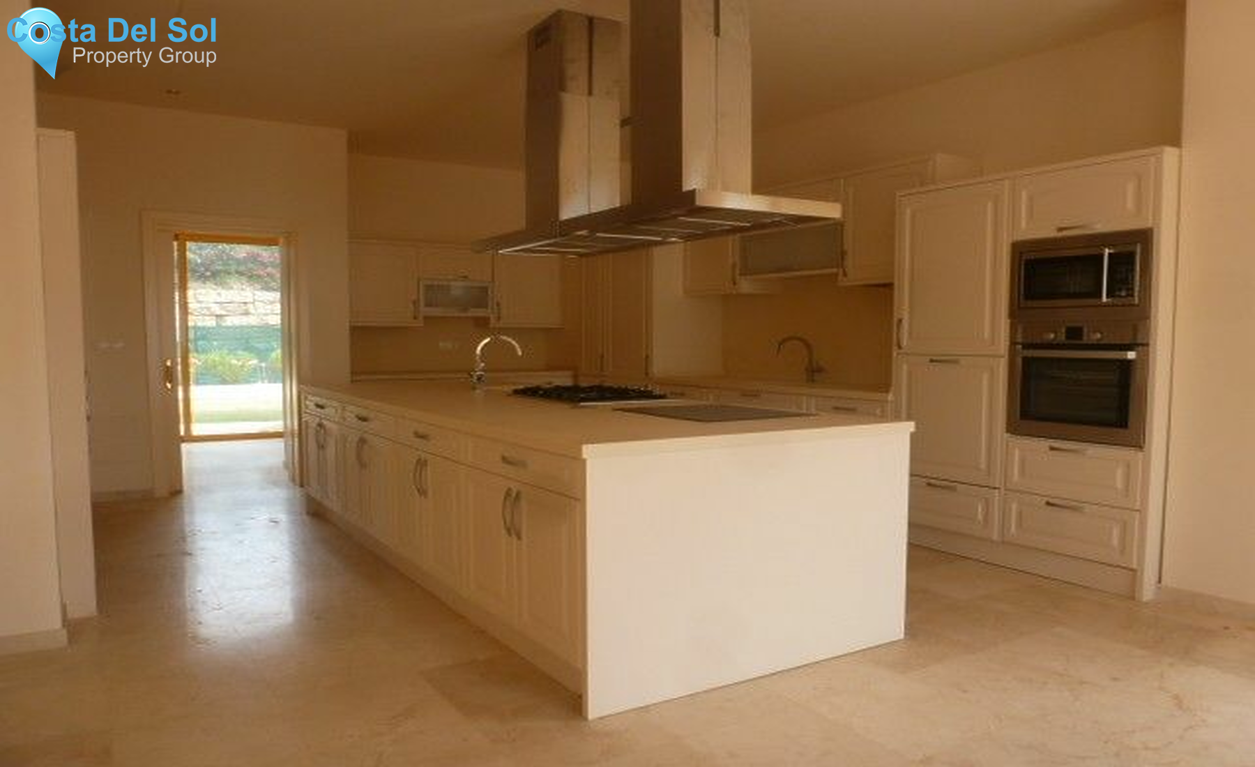Detached Villa in Benahavís-1432800