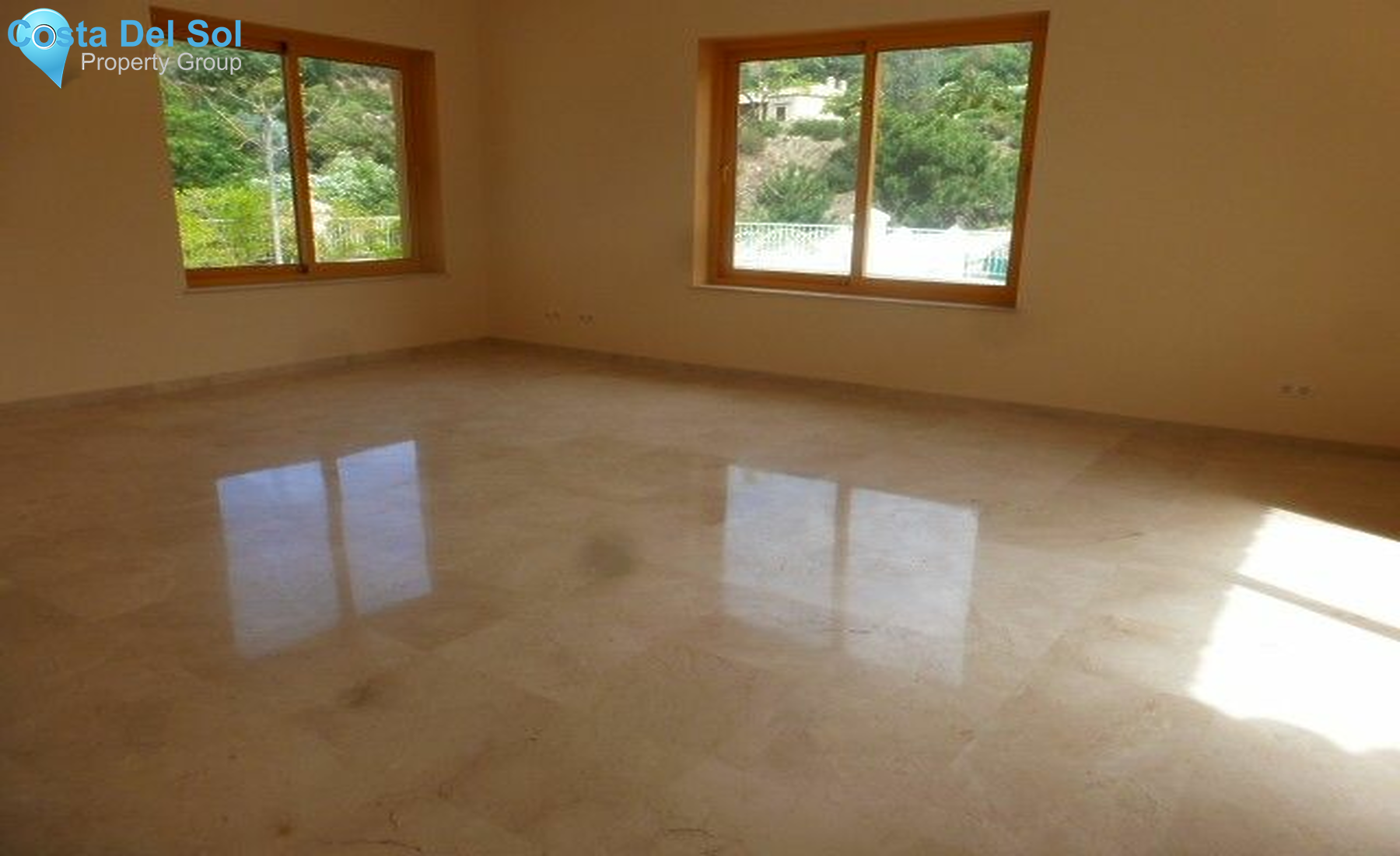 Detached Villa in Benahavís-1432805