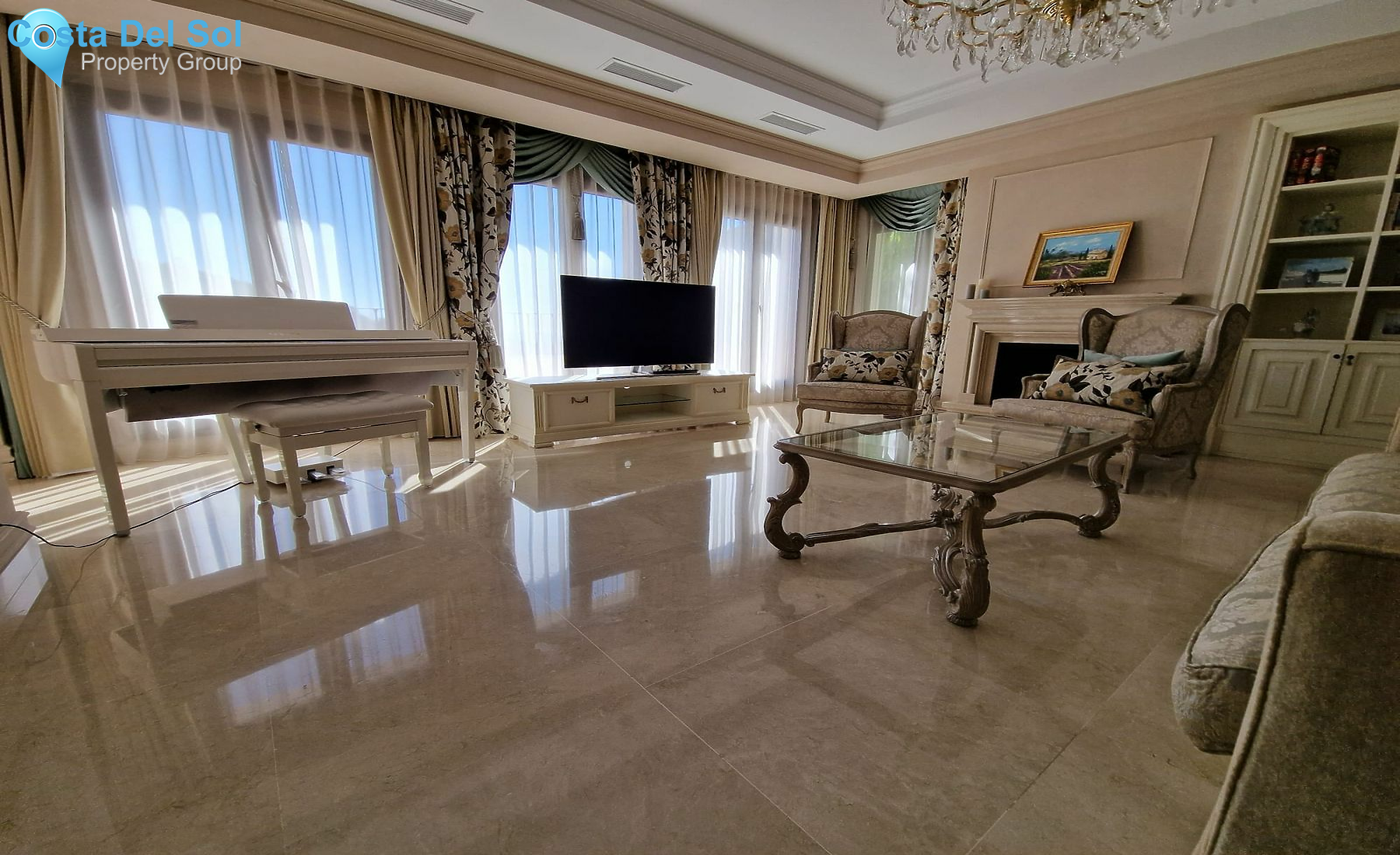 Detached Villa in Benahavís-1443815
