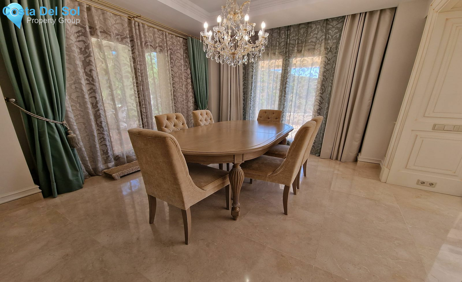 Detached Villa in Benahavís-1443816