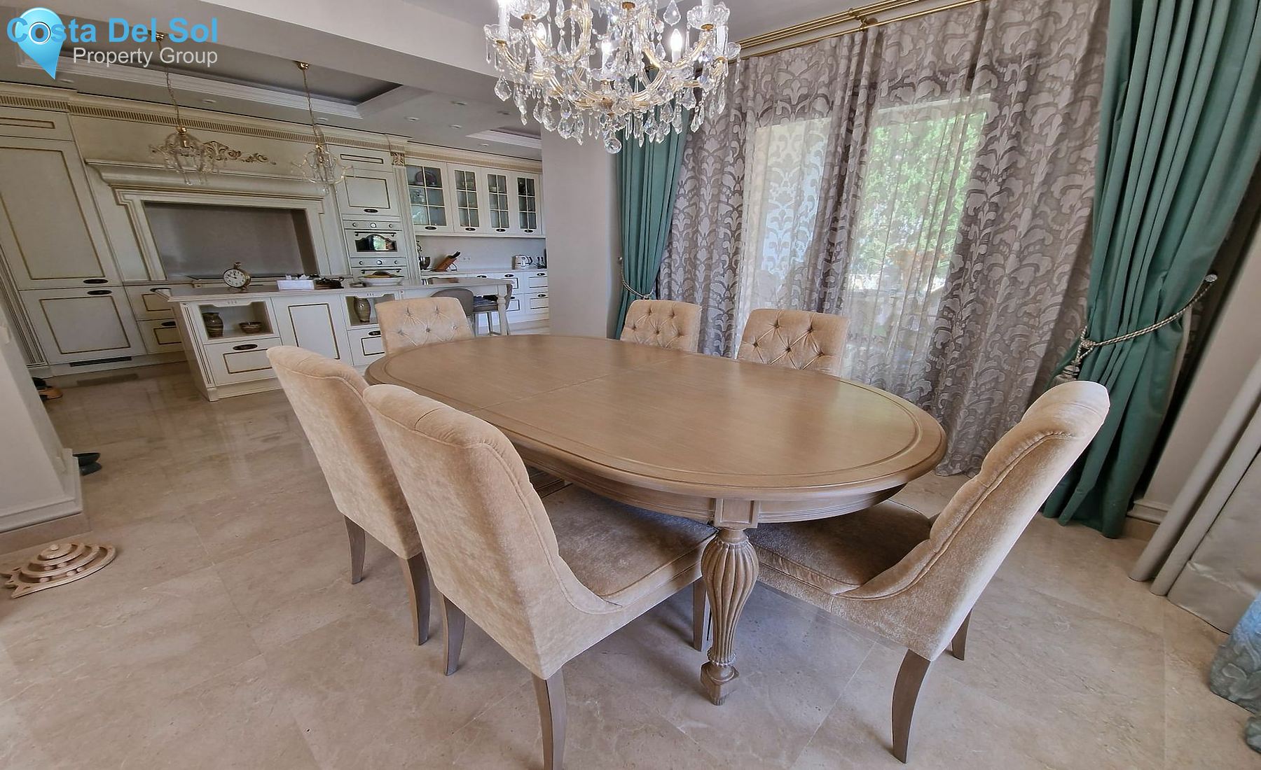 Detached Villa in Benahavís-1443817